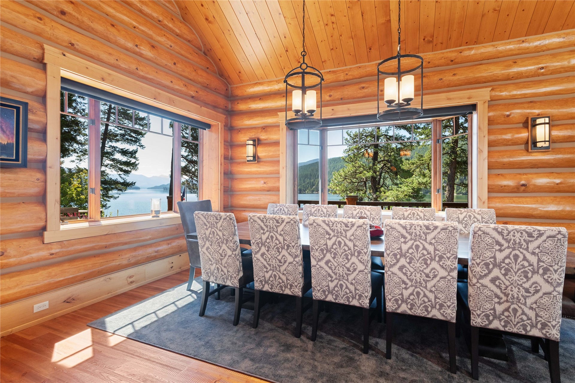 28013 Swan Cove Drive, Bigfork, MT 59911