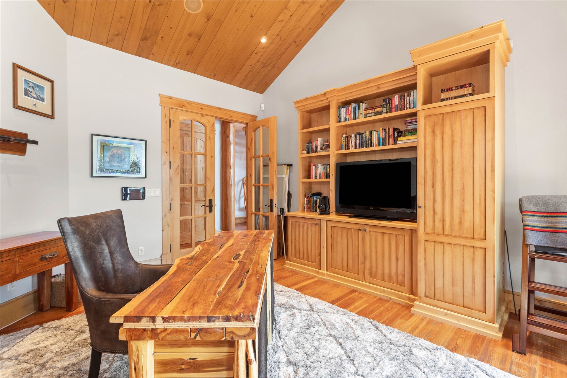 28013 Swan Cove Drive, Bigfork, MT 59911