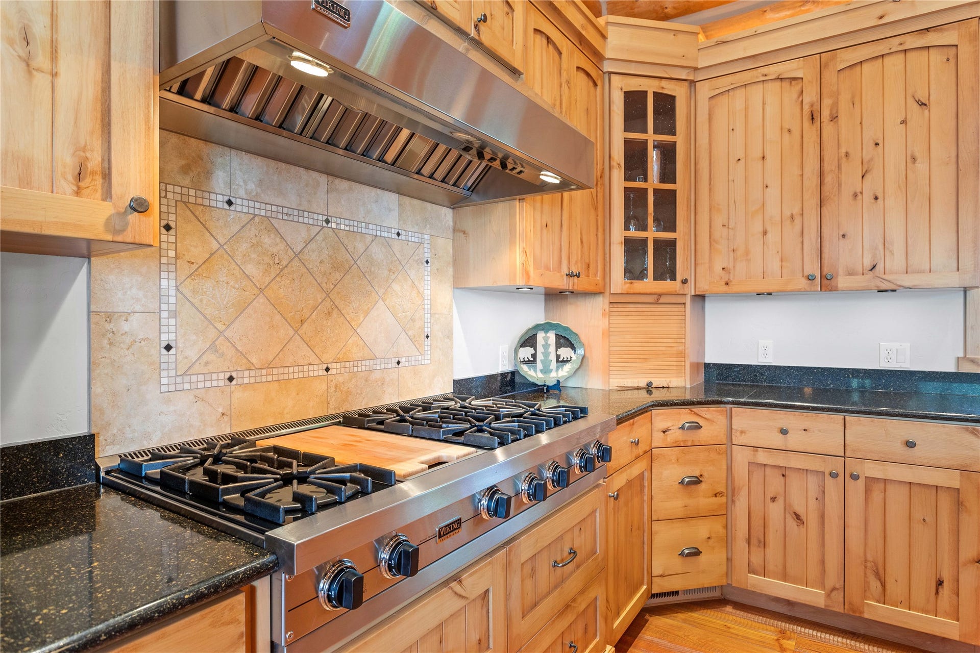 28013 Swan Cove Drive, Bigfork, MT 59911