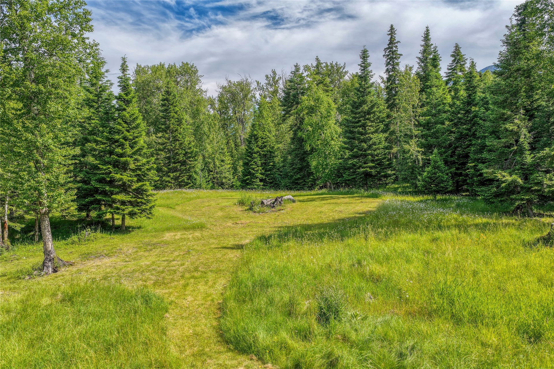 28012 Meadow Creek Road, Bigfork, MT 59911 28012 Meadow Creek Road, Bigfork, MT 59911