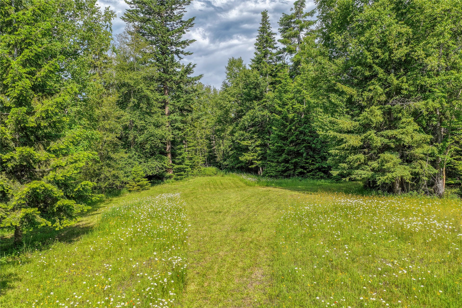 28012 Meadow Creek Road, Bigfork, MT 59911 28012 Meadow Creek Road, Bigfork, MT 59911