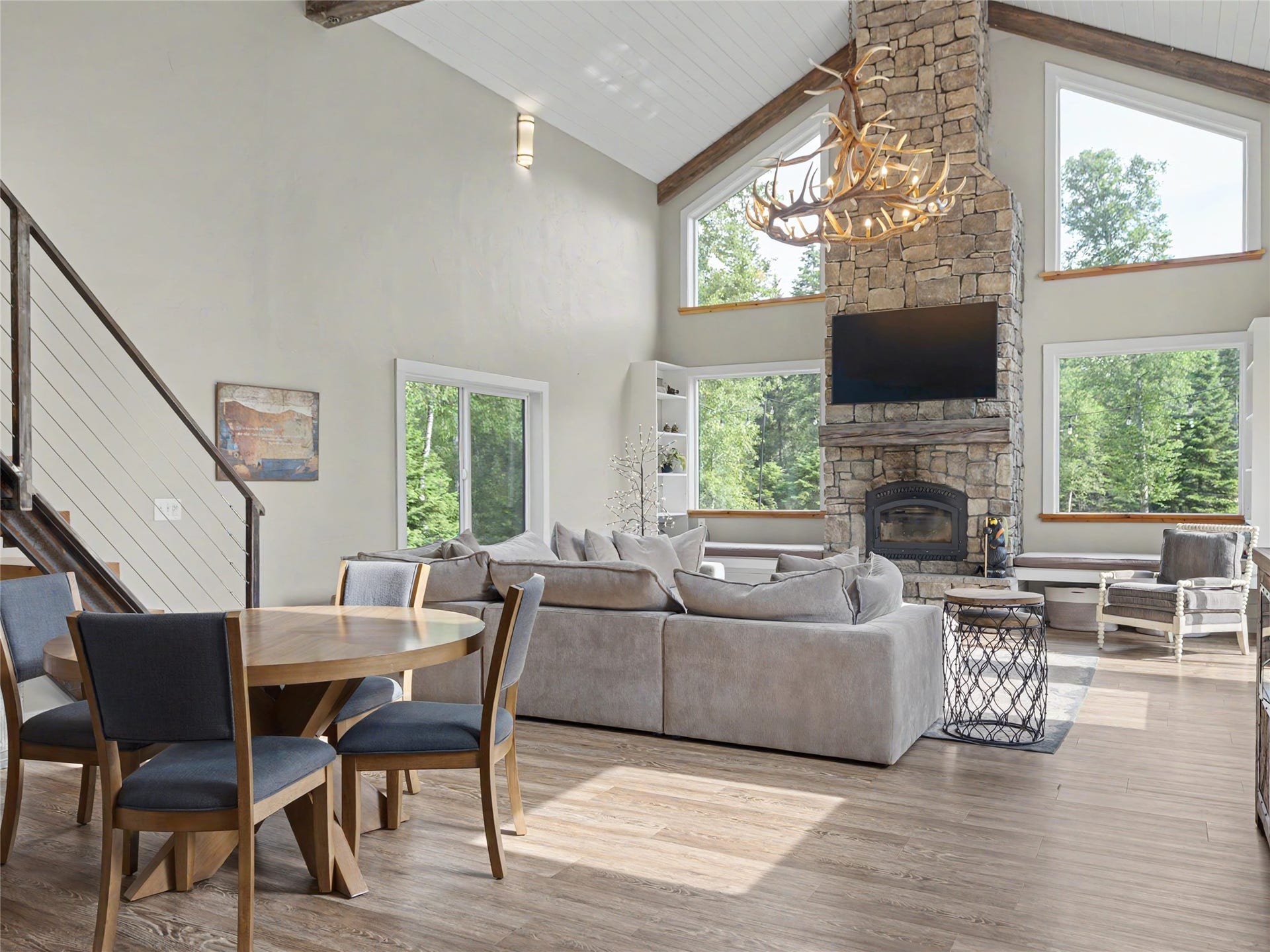 28012 Meadow Creek Road, Bigfork, MT 59911 28012 Meadow Creek Road, Bigfork, MT 59911