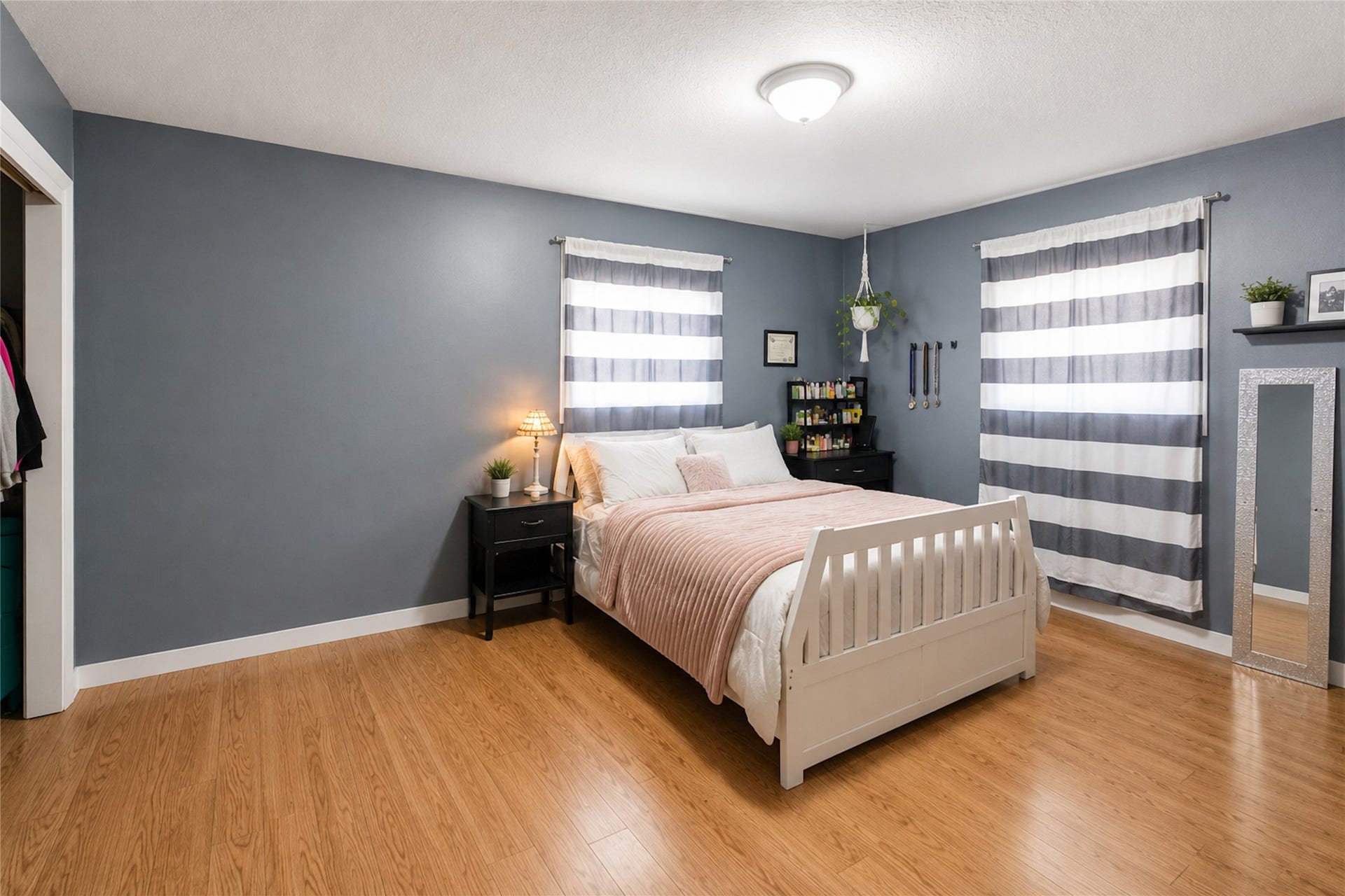 228 Lake Hills Court, Bigfork, MT 59911