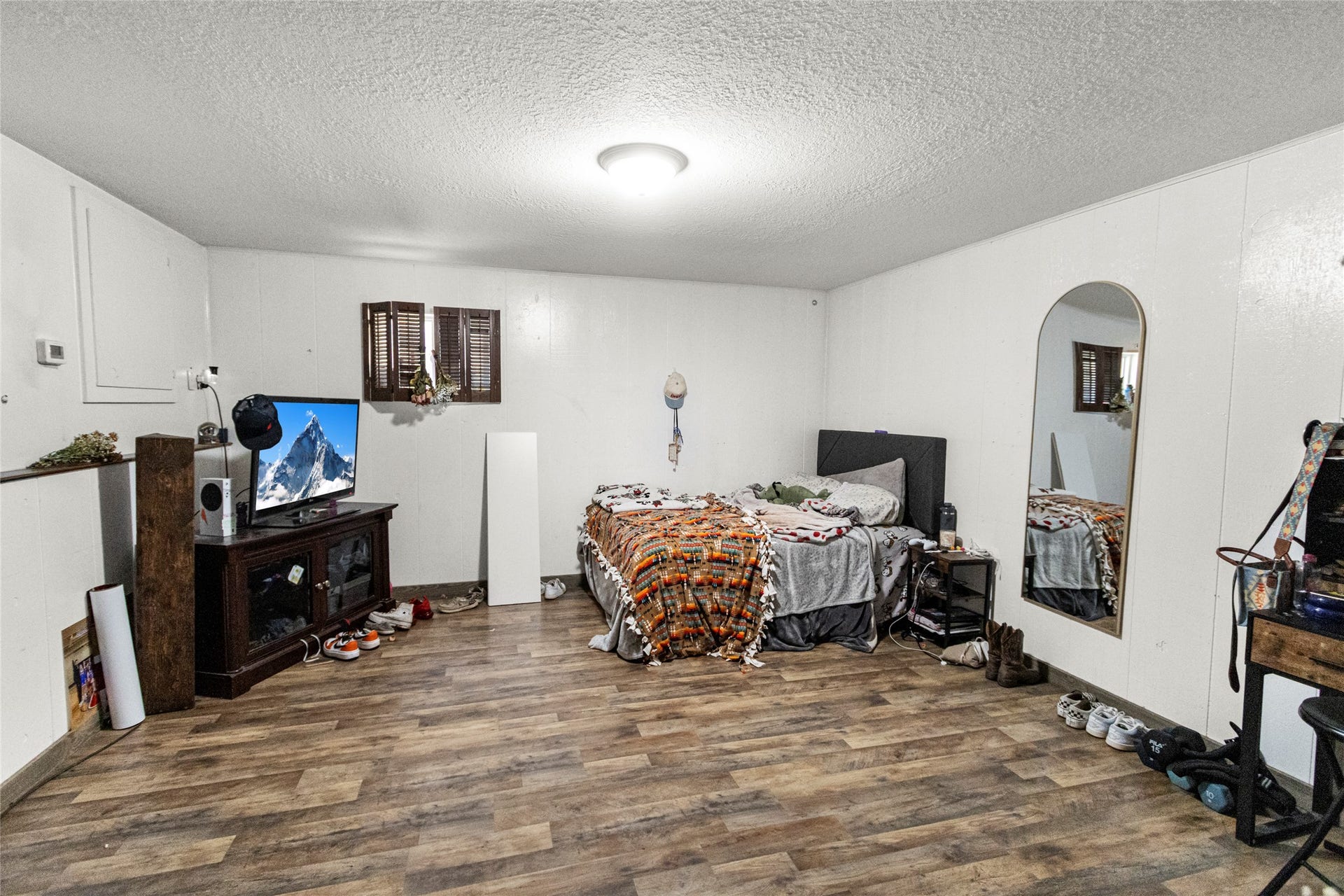 228 Lake Hills Court, Bigfork, MT 59911