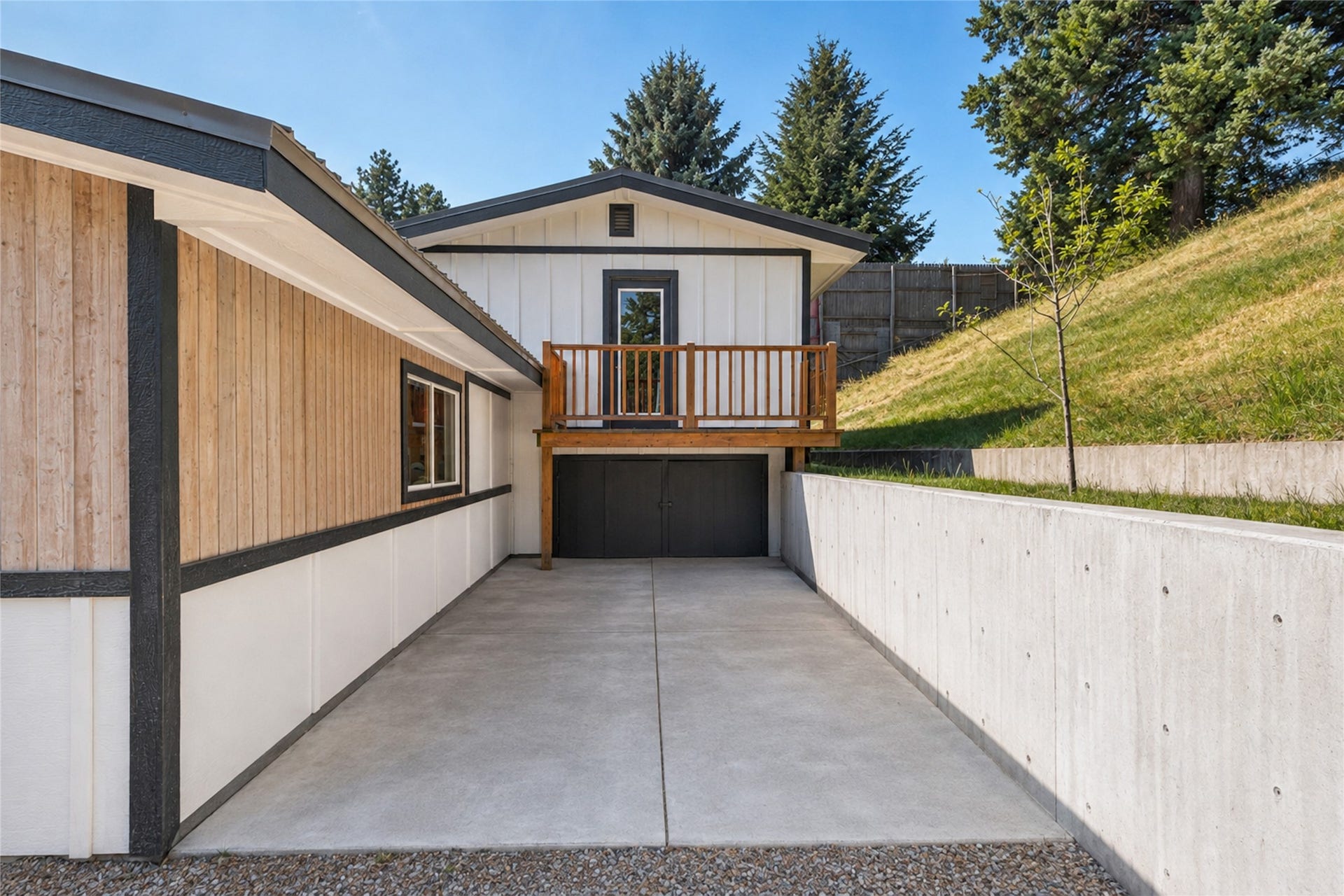 228 Lake Hills Court, Bigfork, MT 59911