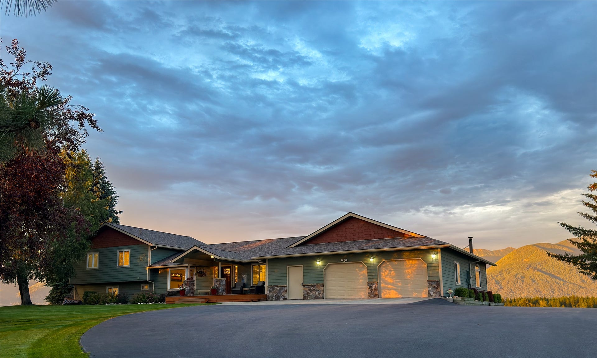285 Swan River Road, Bigfork, MT 59911 The alpine glow at dusk