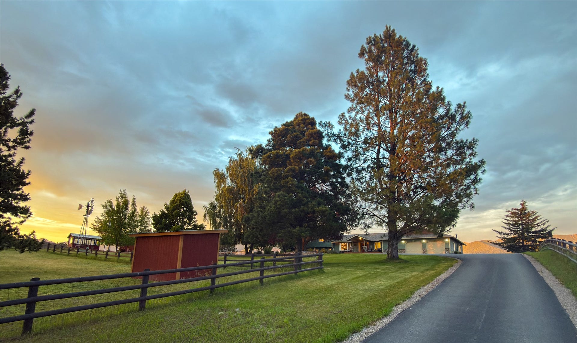 285 Swan River Road, Bigfork, MT 59911 Entry driveway