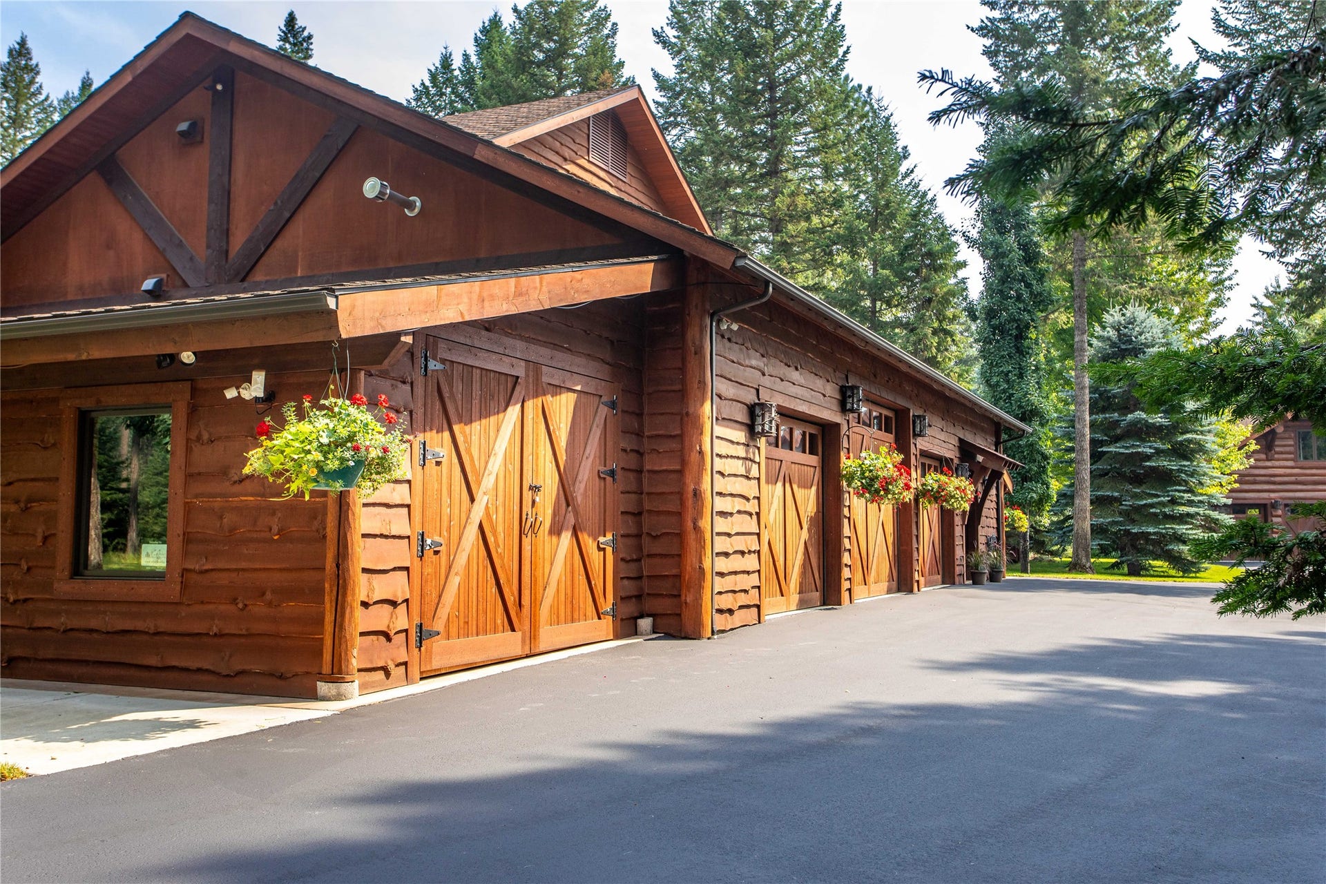 12890 Carney Ranch Road, Bigfork, MT 59911 12890 Carney Ranch Road, Bigfork, MT 59911