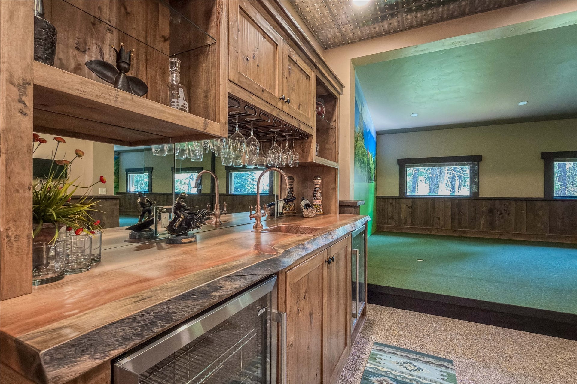 12890 Carney Ranch Road, Bigfork, MT 59911 12890 Carney Ranch Road, Bigfork, MT 59911