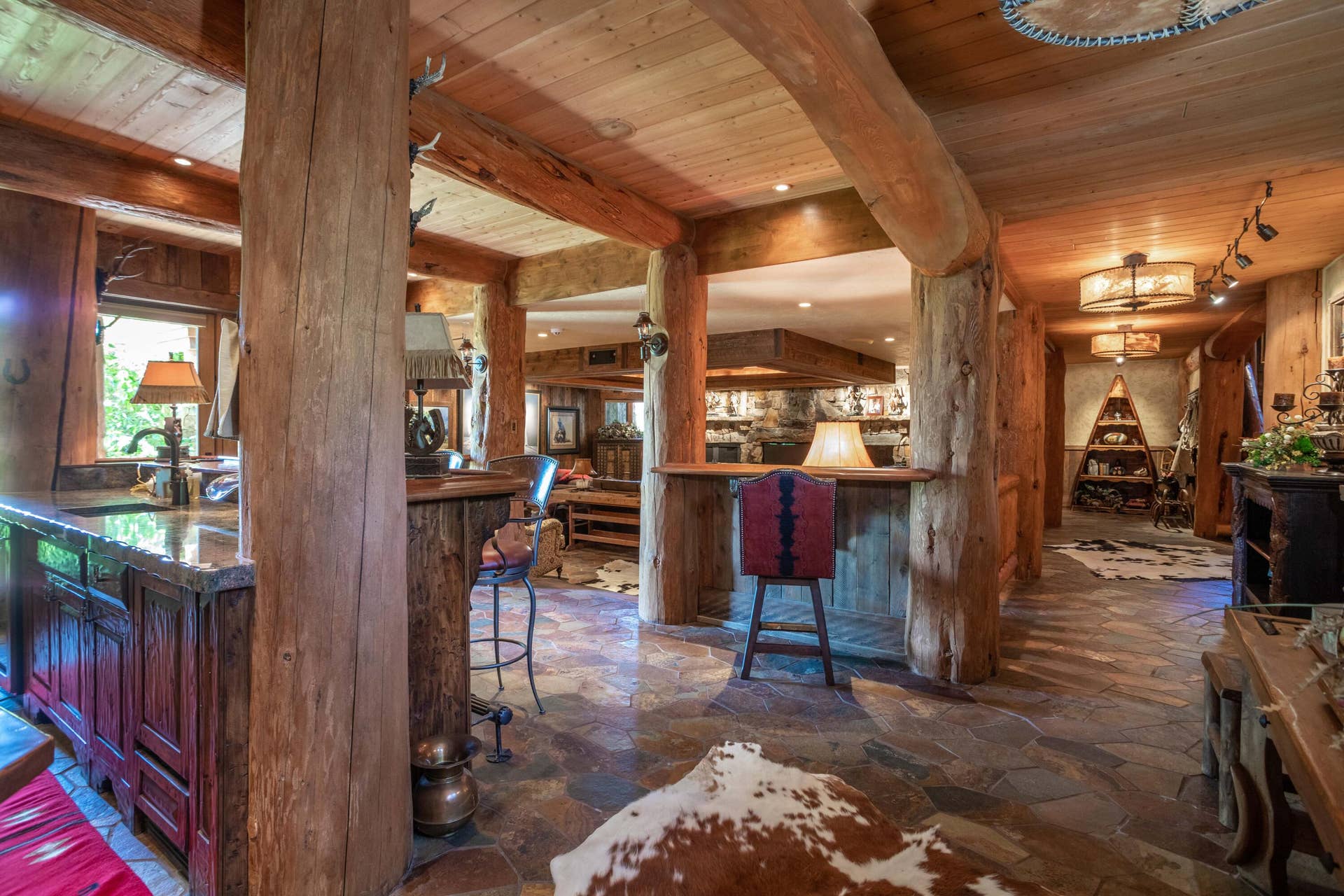 12890 Carney Ranch Road, Bigfork, MT 59911 12890 Carney Ranch Road, Bigfork, MT 59911