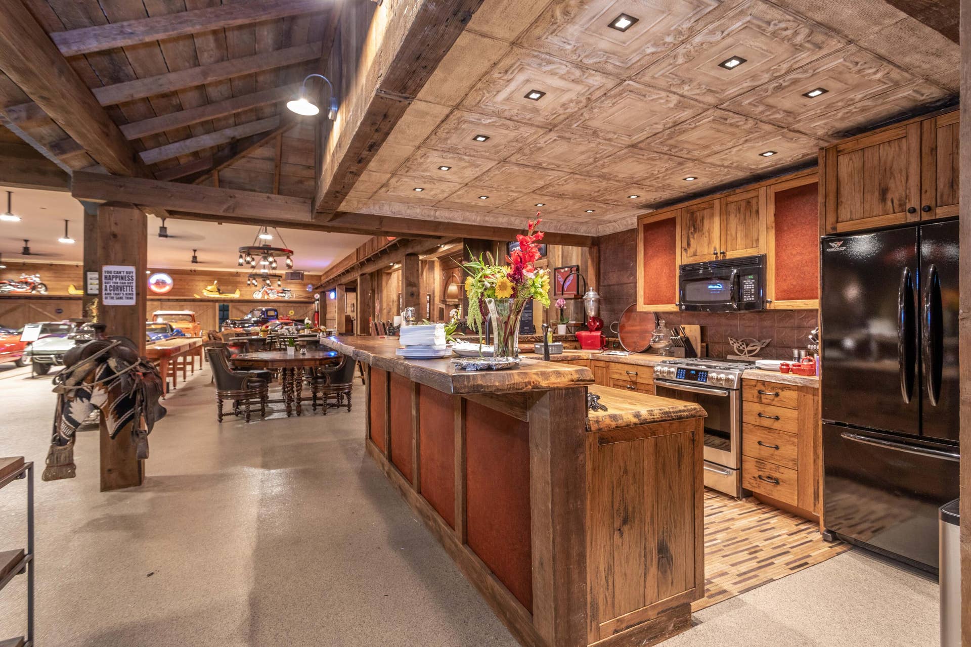 12890 Carney Ranch Road, Bigfork, MT 59911 12890 Carney Ranch Road, Bigfork, MT 59911