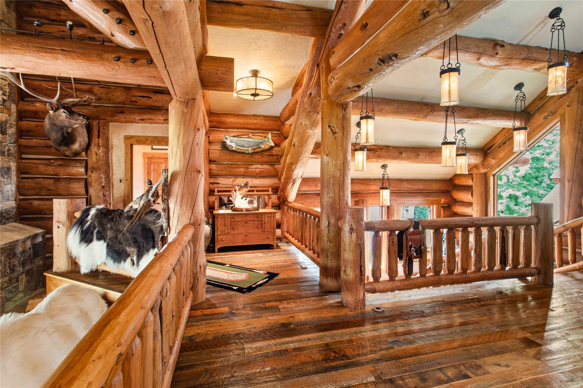 12890 Carney Ranch Road, Bigfork, MT 59911 12890 Carney Ranch Road, Bigfork, MT 59911