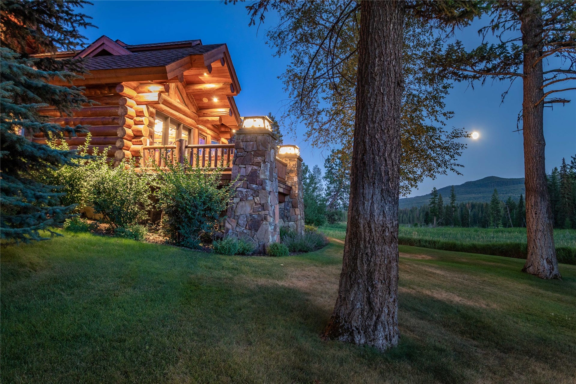12890 Carney Ranch Road, Bigfork, MT 59911 12890 Carney Ranch Road, Bigfork, MT 59911