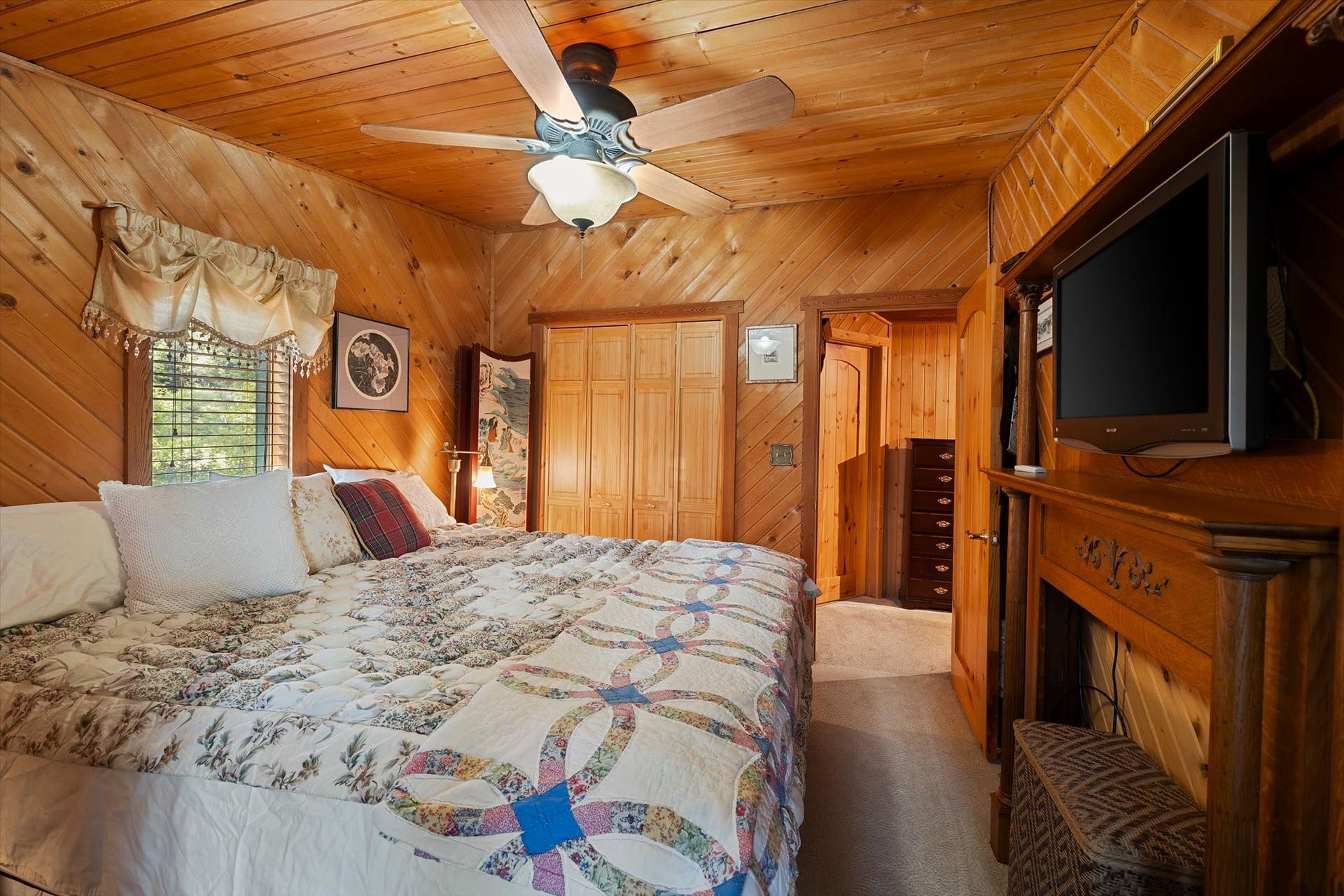 14259 Sunburst Drive, Bigfork, MT 59911 upstairs Bedroom 2