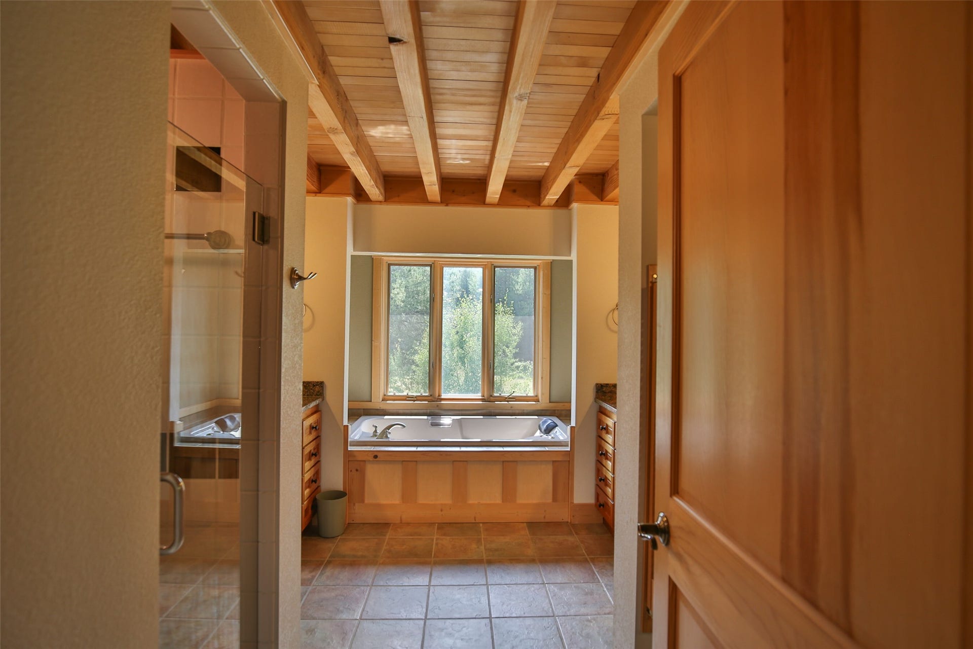 2 Ridge Lane, Trout Creek, MT 59874