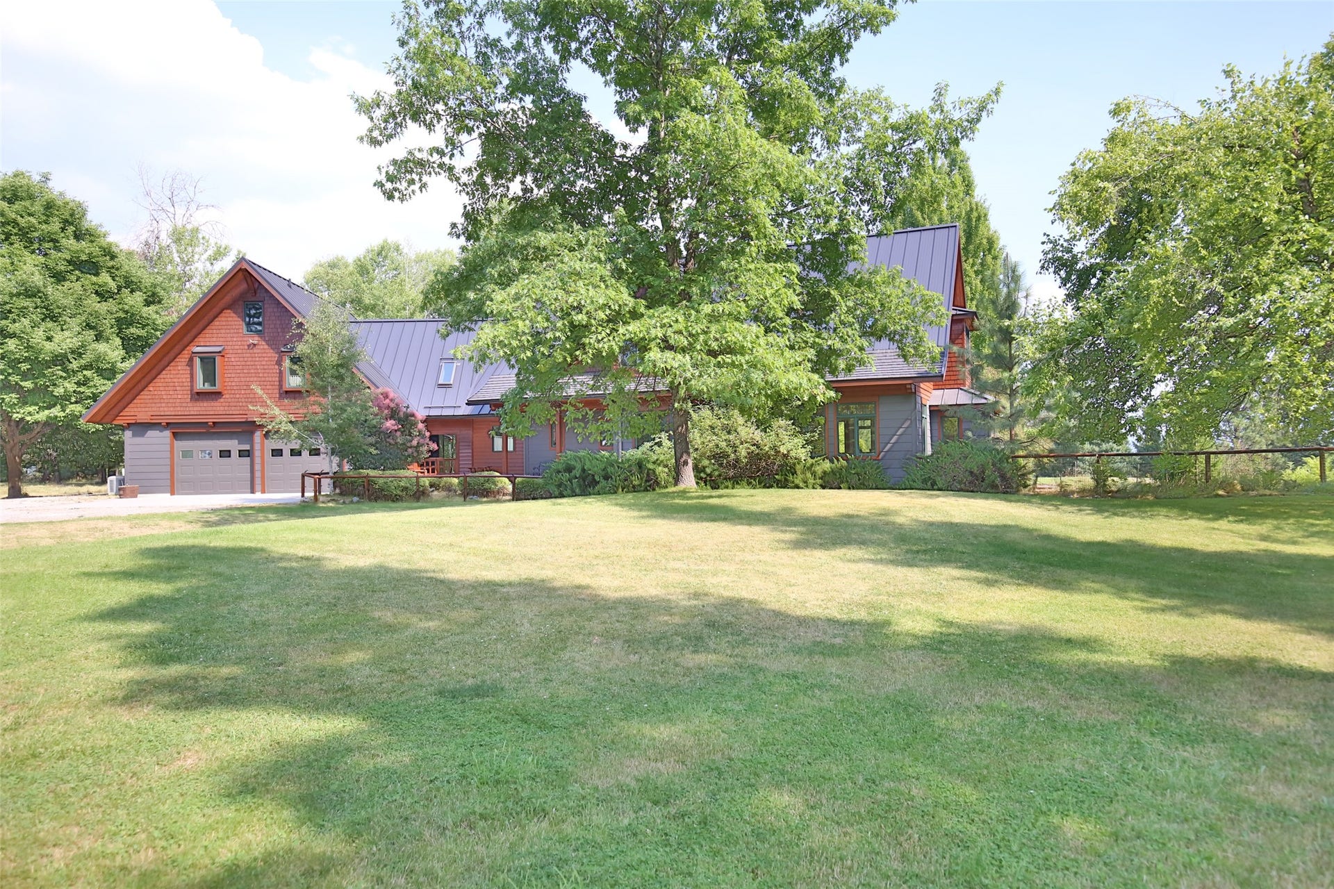 2 Ridge Lane, Trout Creek, MT 59874