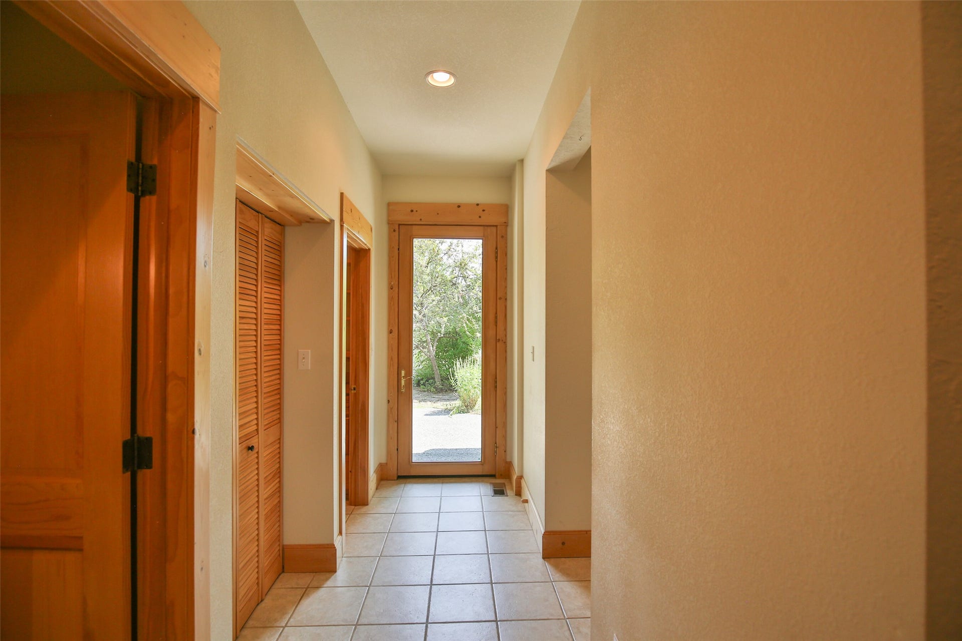 2 Ridge Lane, Trout Creek, MT 59874