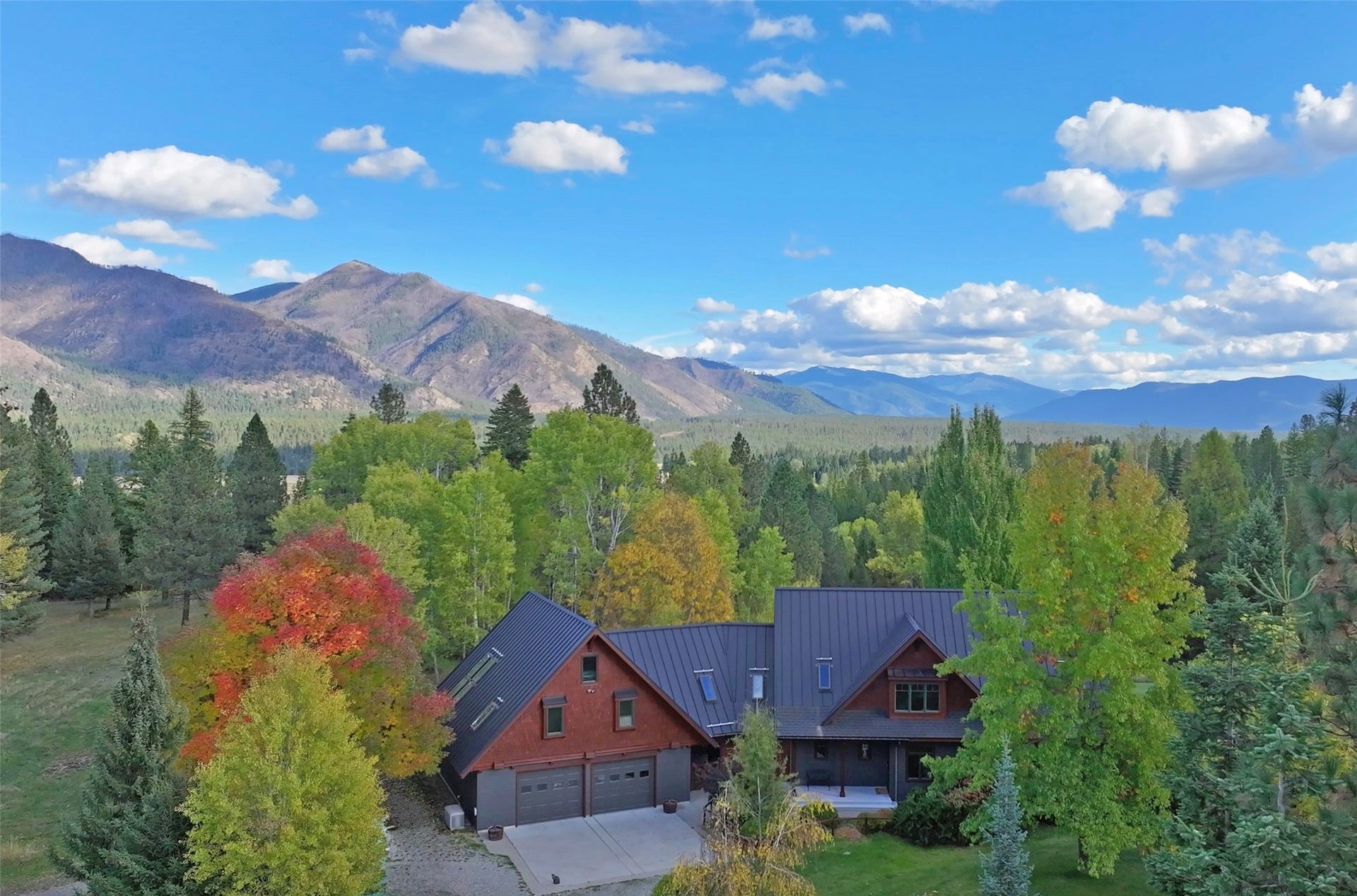 2 Ridge Lane, Trout Creek, MT 59874