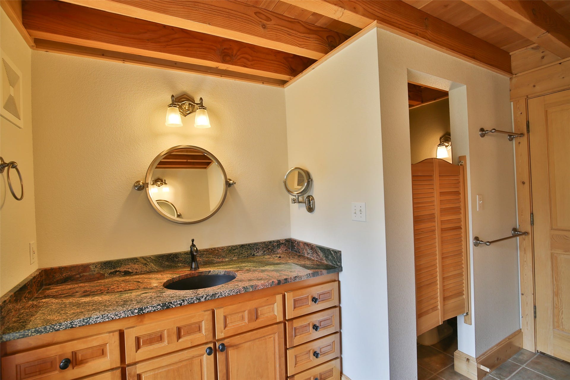 2 Ridge Lane, Trout Creek, MT 59874