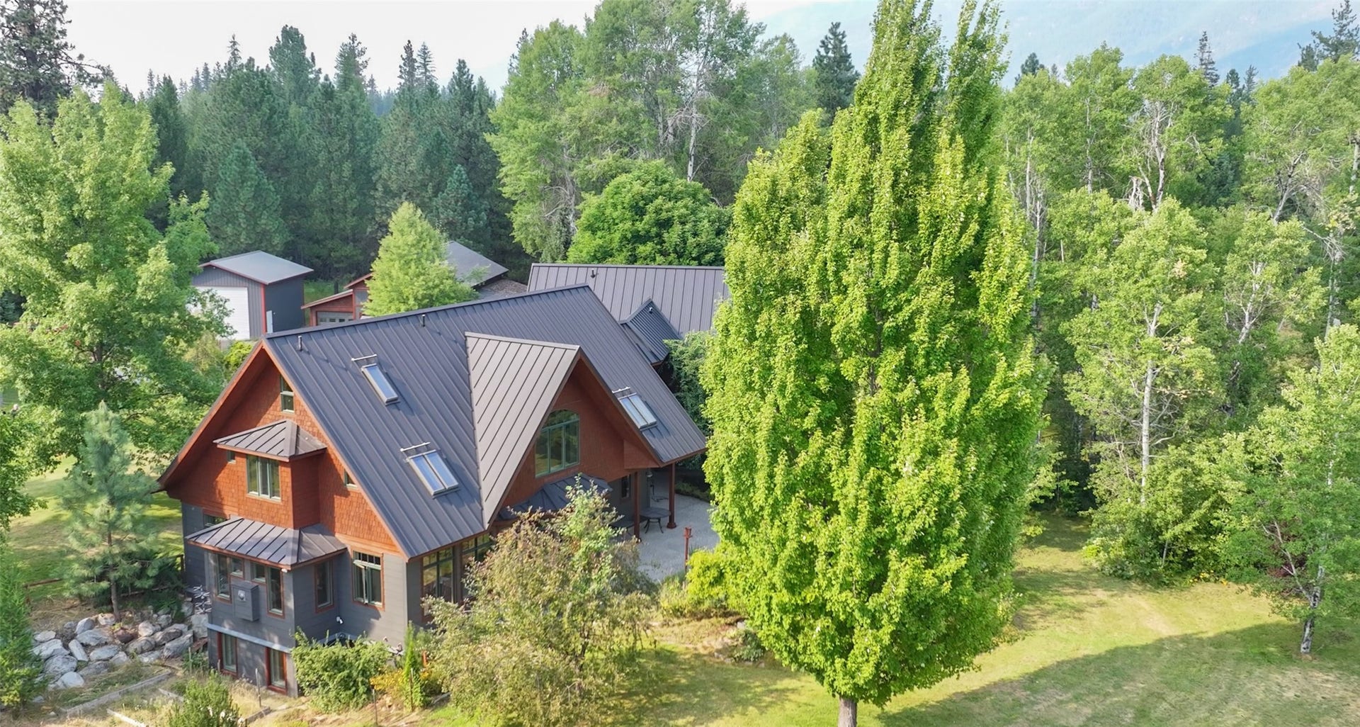 2 Ridge Lane, Trout Creek, MT 59874