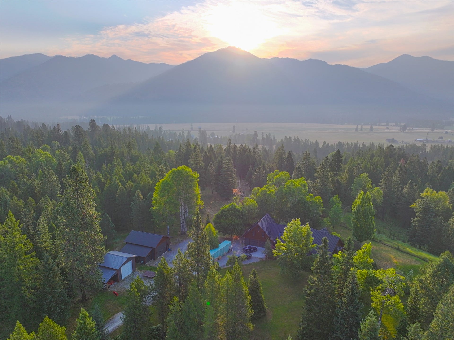 2 Ridge Lane, Trout Creek, MT 59874
