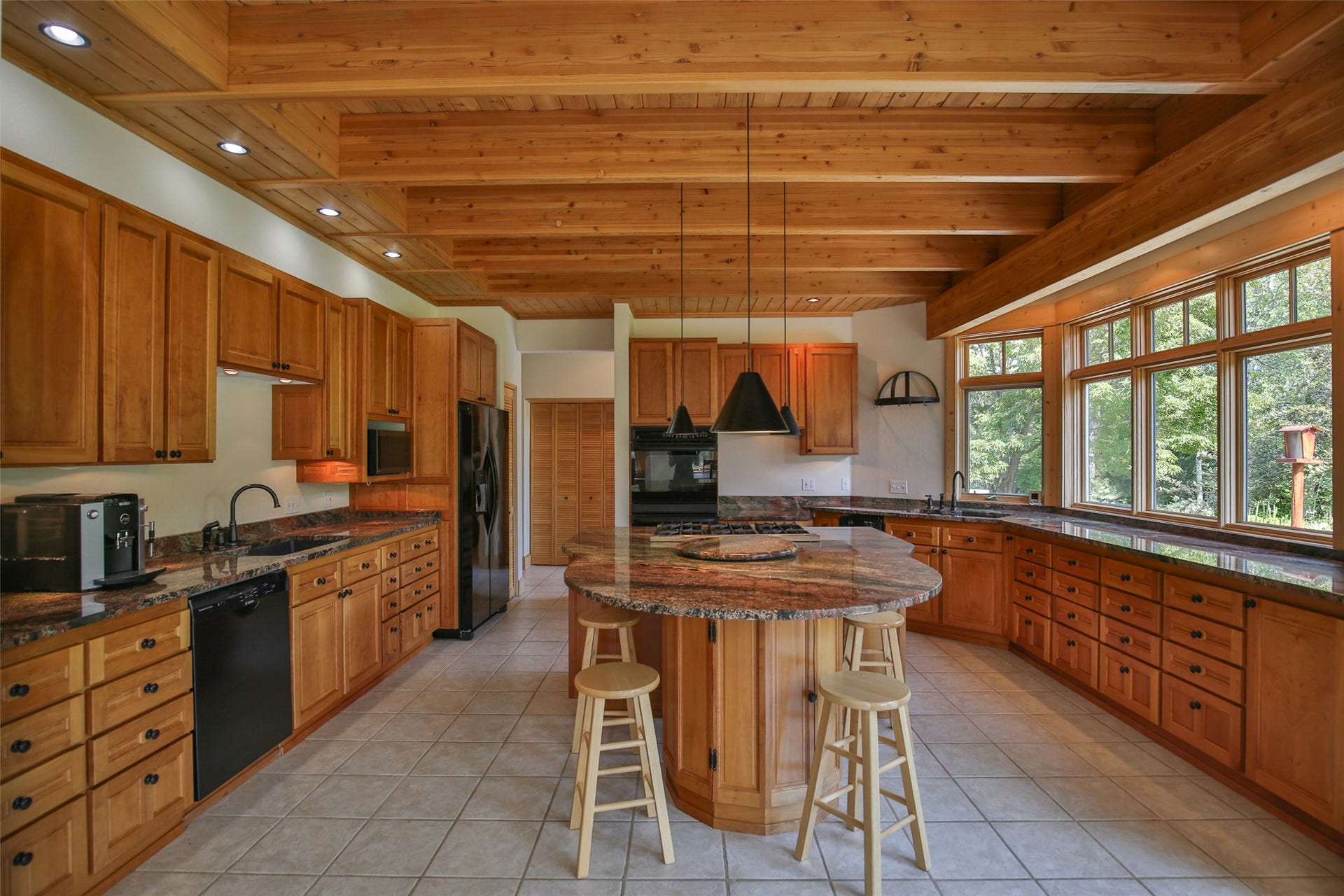 2 Ridge Lane, Trout Creek, MT 59874