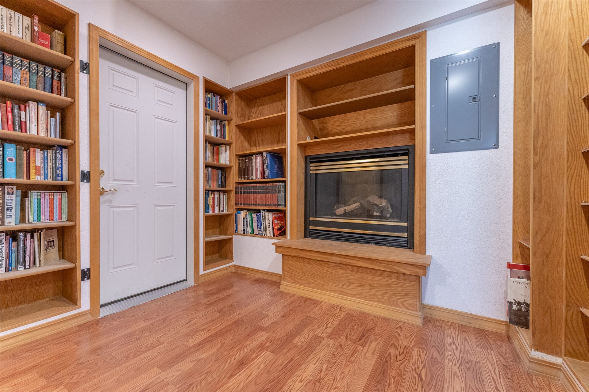 2790 Mt Highway 82, Bigfork, MT 59911 2790 Mt Highway 82, Bigfork, MT 59911