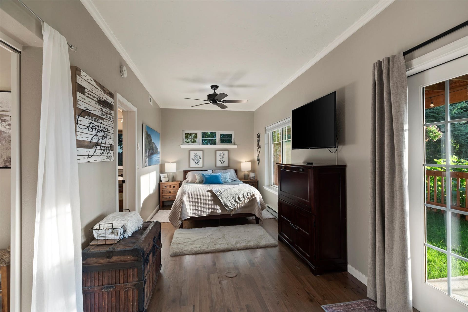 165 Sylvan Drive, Bigfork, MT 59911 Bedroom #1 - Primary - 165 Sylvan Drive - Bigfork, MT 59911