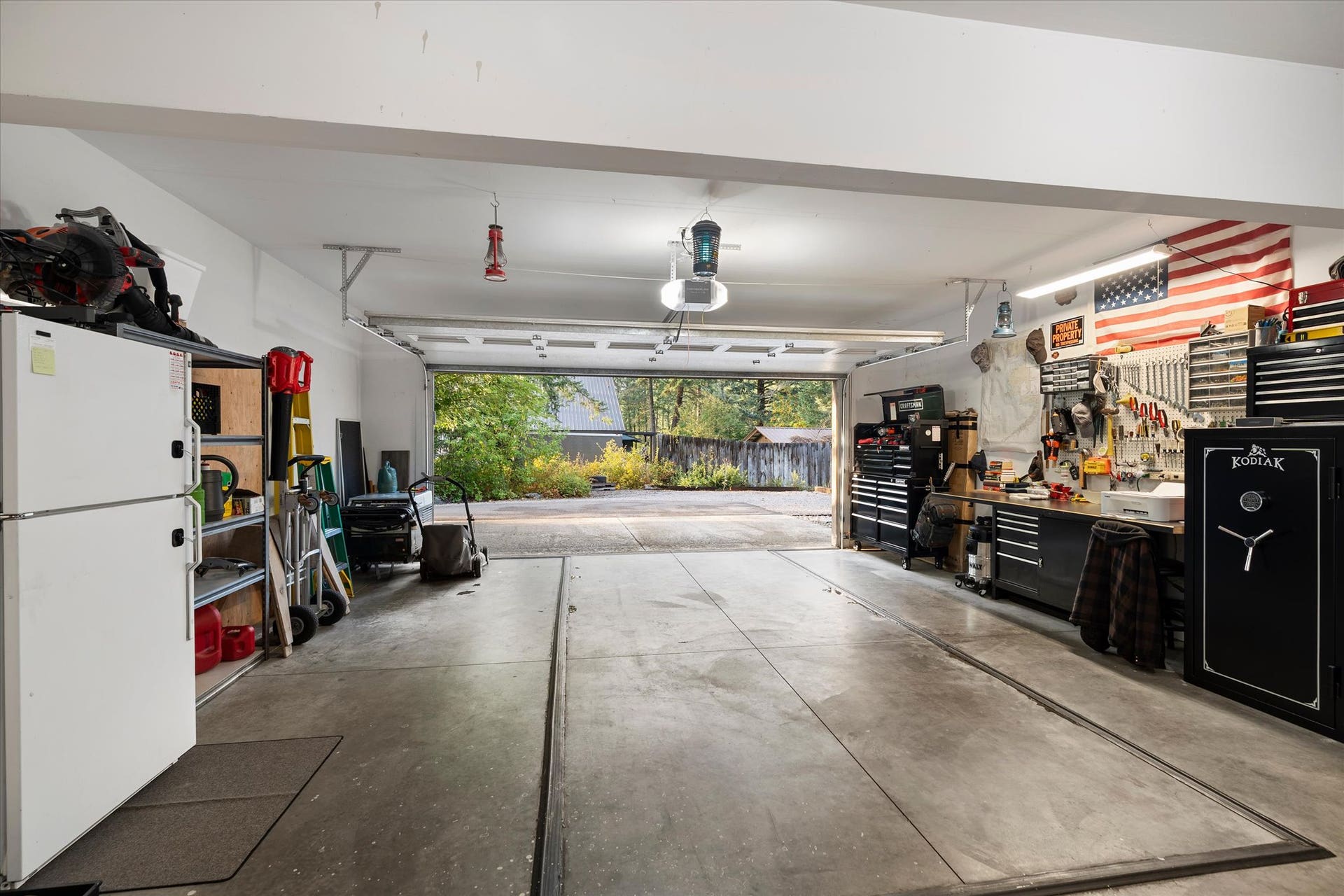 165 Sylvan Drive, Bigfork, MT 59911 Two-Car Heated Garage - 165 Sylvan Drive - Bigfork, MT 59911