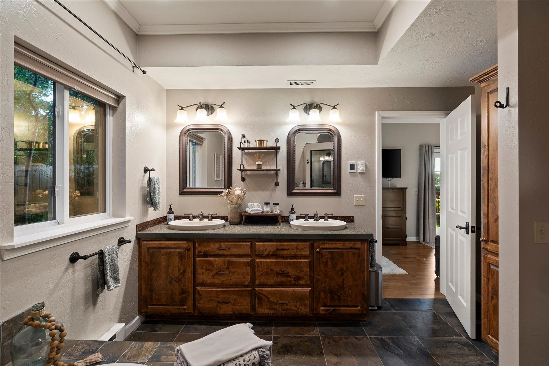 165 Sylvan Drive, Bigfork, MT 59911 Bedroom #1 - Primary - Dual Sinks - 165 Sylvan Drive - Bigfork, MT 59911