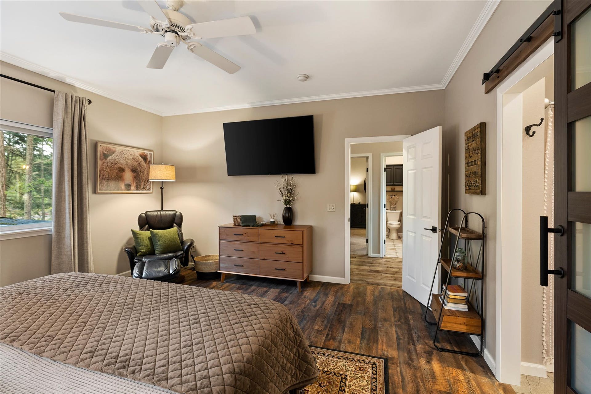 165 Sylvan Drive, Bigfork, MT 59911 Bedroom #3 / Second Primary Bedroom - 165 Sylvan Drive - Bigfork, MT 59911