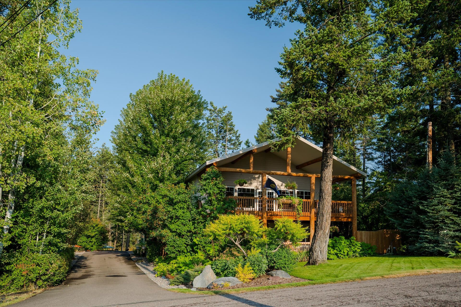 165 Sylvan Drive, Bigfork, MT 59911 165 Sylvan Drive - Bigfork, MT 59911