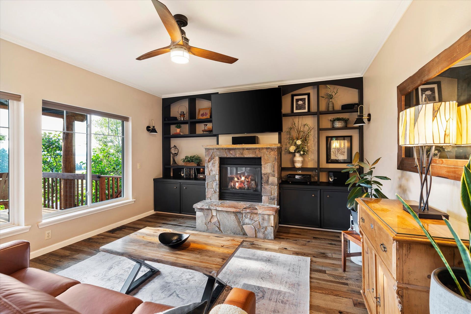 165 Sylvan Drive, Bigfork, MT 59911 Natural Gas Fireplace - 165 Sylvan Drive - Bigfork, MT 59911