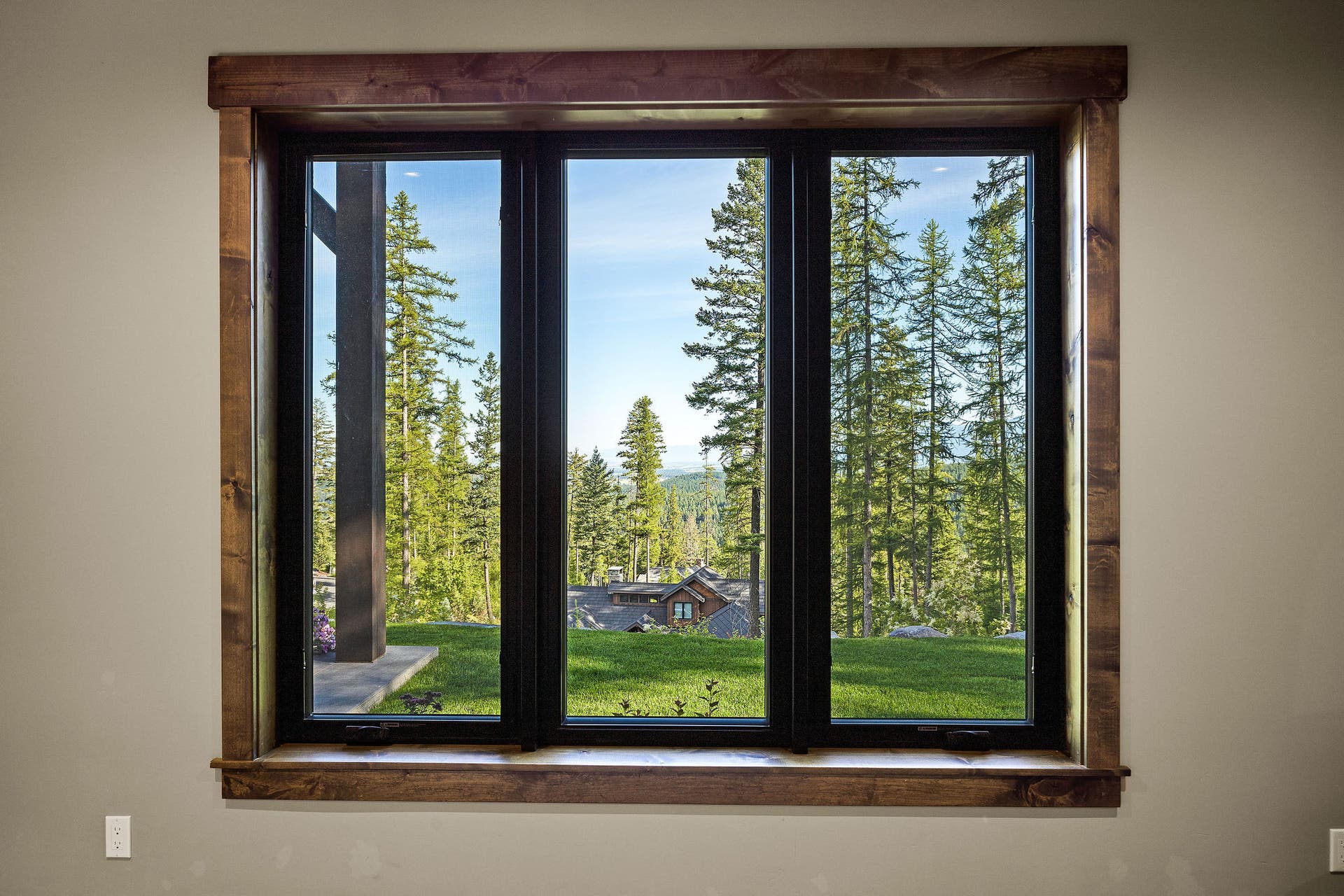 205 Pinto Trail, Bigfork, MT 59911 205 Pinto Trail, Bigfork, MT 59911