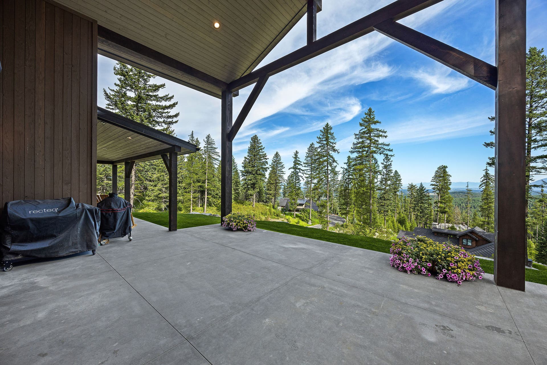 205 Pinto Trail, Bigfork, MT 59911 205 Pinto Trail, Bigfork, MT 59911