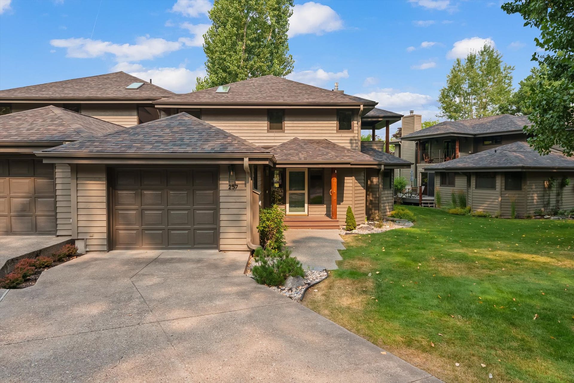 257 Eagle Bend Drive, Bigfork, MT 59911 257 Eagle Bend Drive, Bigfork, MT 59911