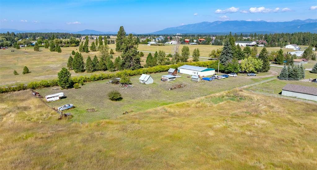 628 Kelley Road, Columbia Falls, MT 59912 628 Kelley Road, Columbia Falls, MT 59912
