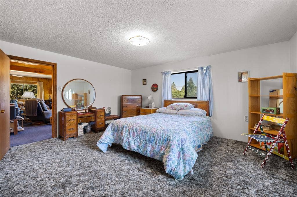 628 Kelley Road, Columbia Falls, MT 59912 628 Kelley Road, Columbia Falls, MT 59912