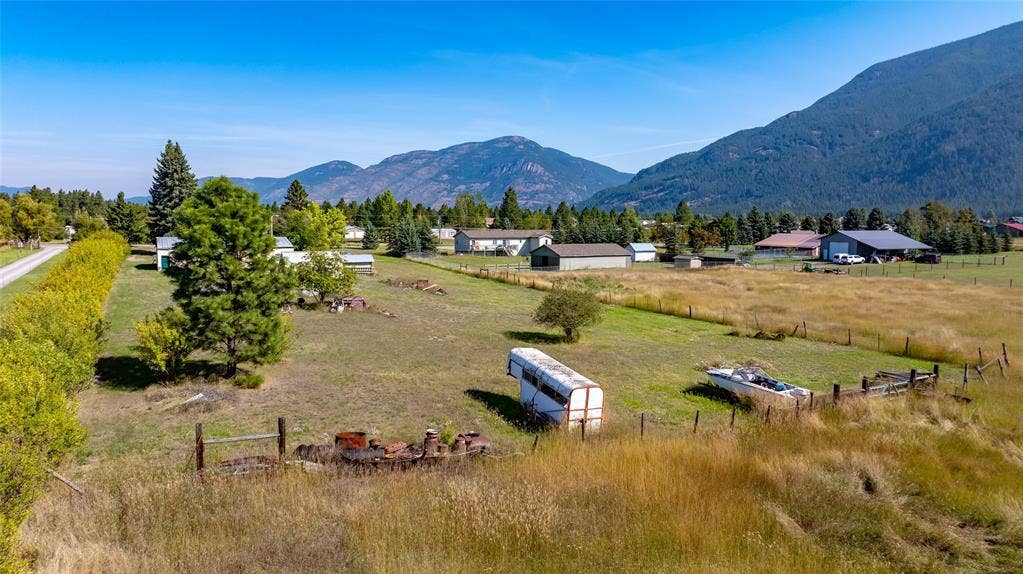 628 Kelley Road, Columbia Falls, MT 59912 628 Kelley Road, Columbia Falls, MT 59912