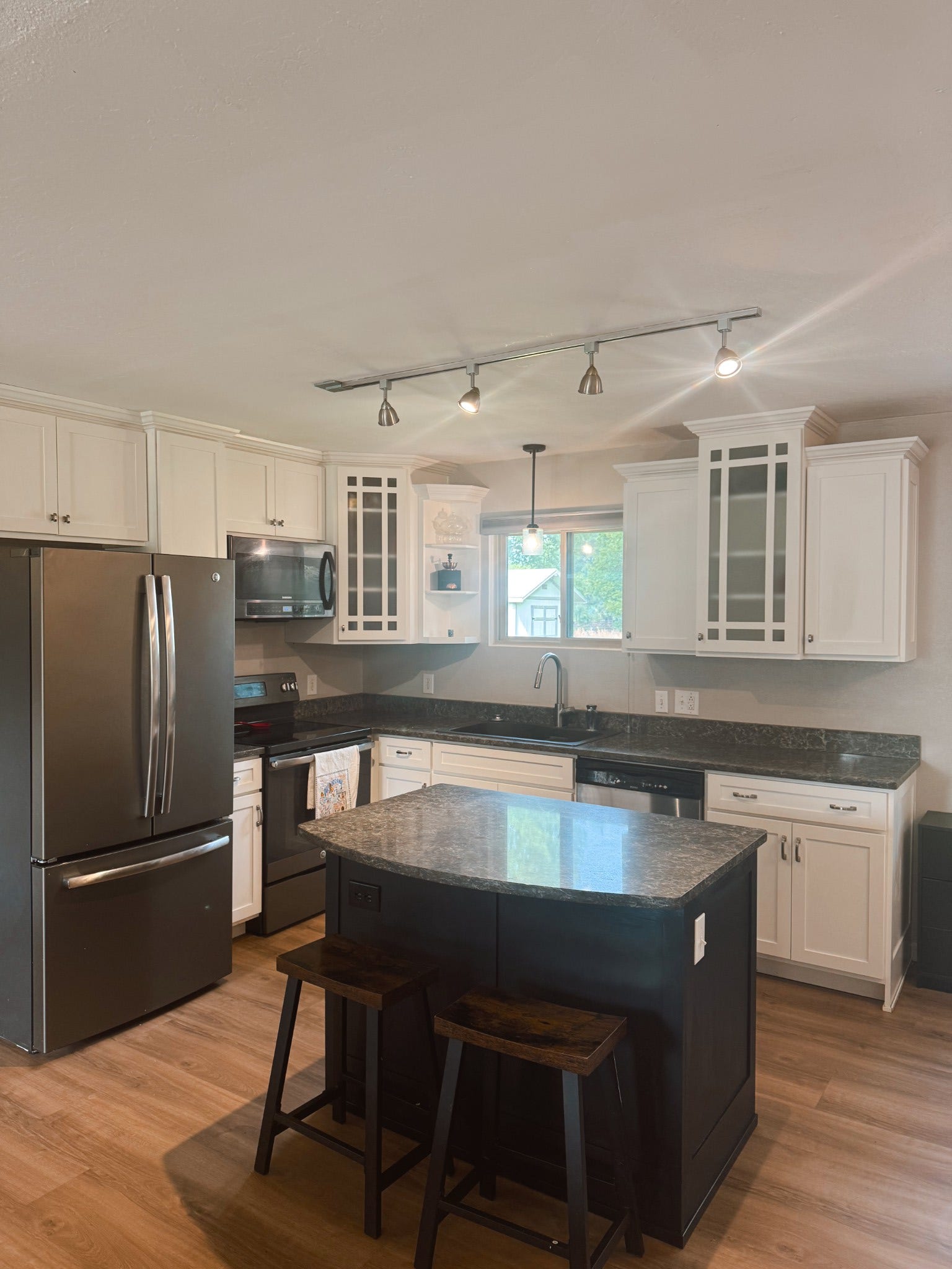 19507 Bryce Putnam Drive, Frenchtown, MT 59834 19507 Bryce Putnam Drive, Frenchtown, MT 59834
