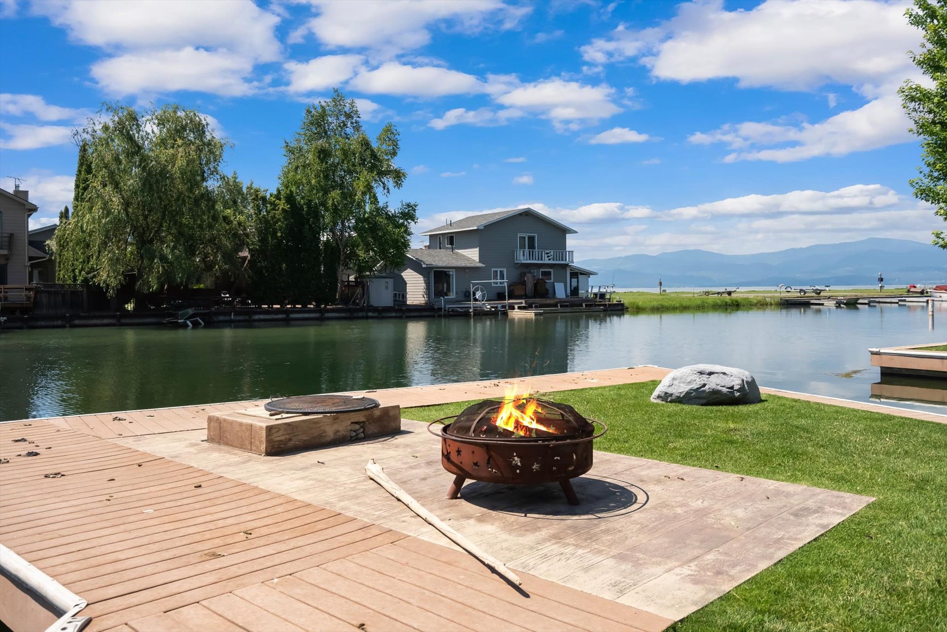 204 Bluebunch Court, Bigfork, MT 59911 Ponderosa Boat Club amenities - Boat launch /lake access park area