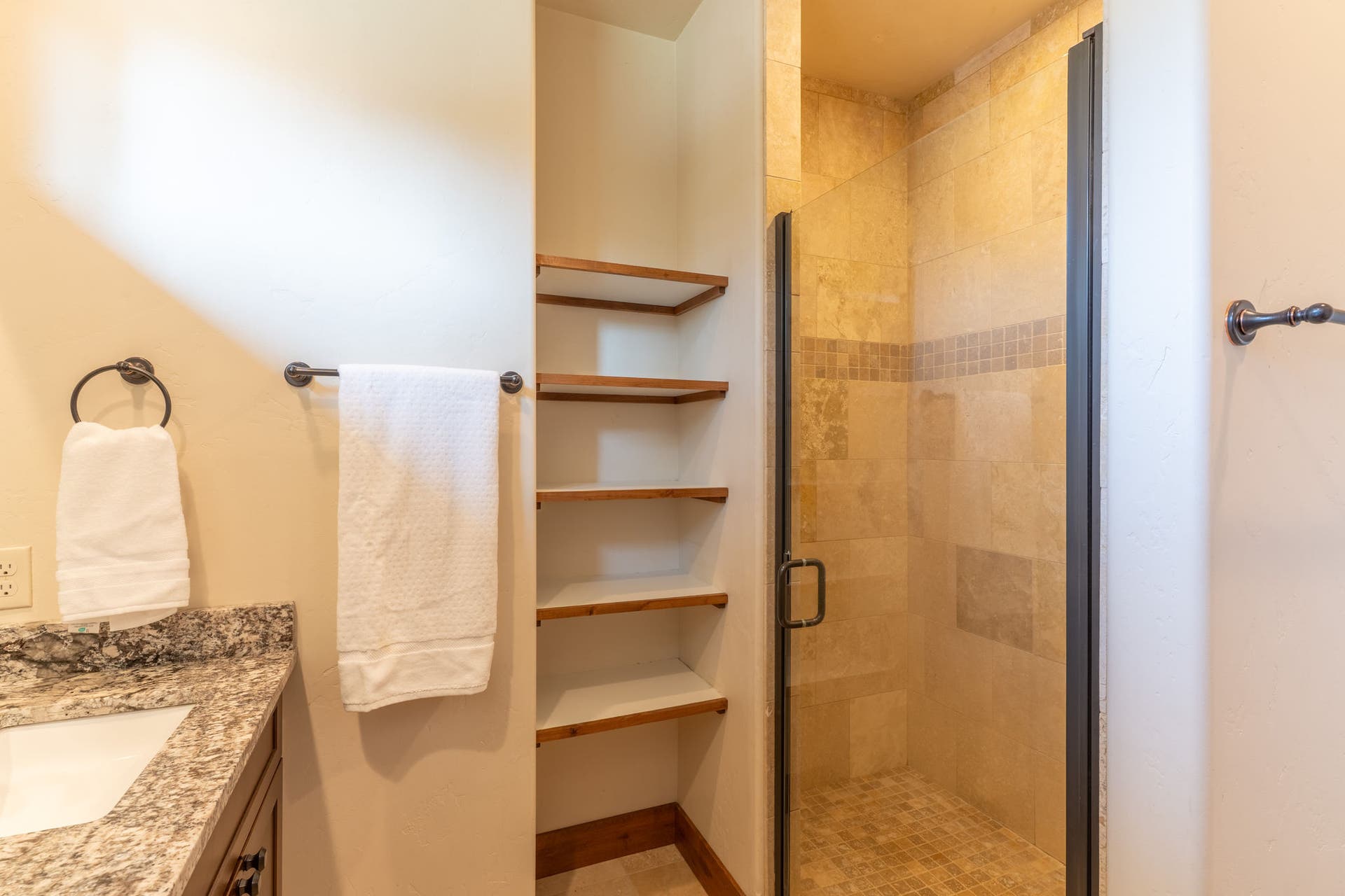 204 Bluebunch Court, Bigfork, MT 59911 Primary bathroom with walk in shower