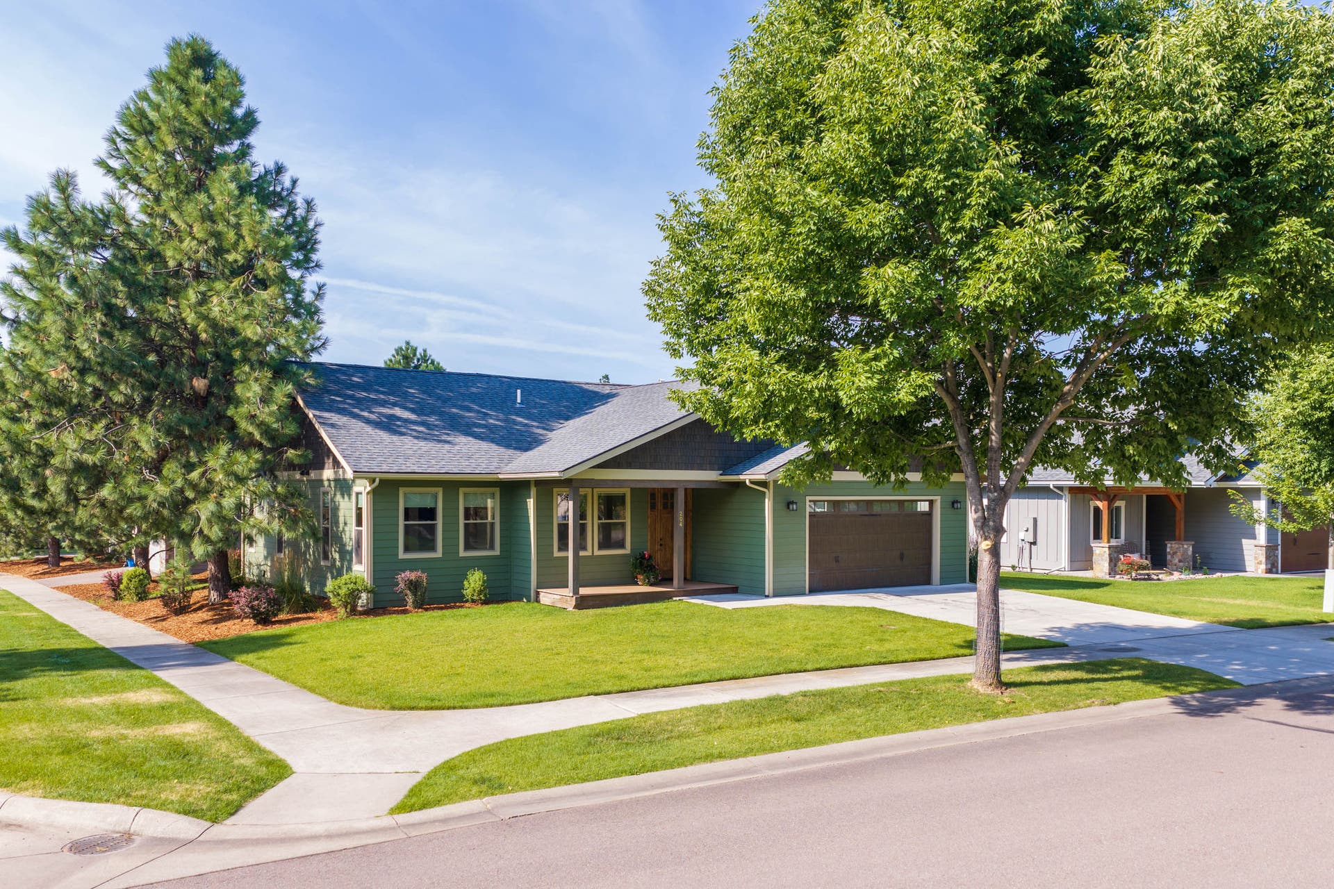 204 Bluebunch Court, Bigfork, MT 59911 Welcome Home!