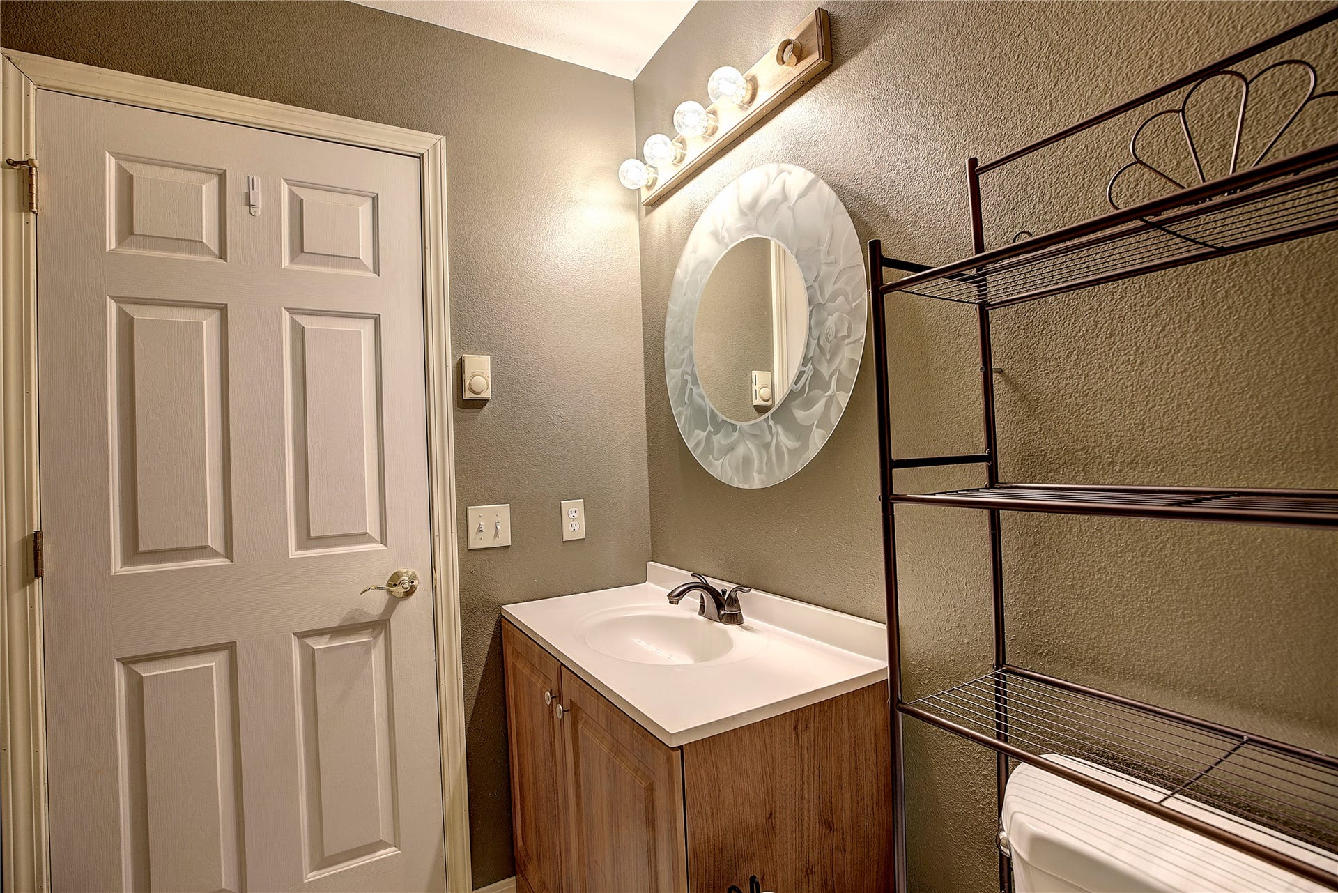 398 Deer Creek Road, Lakeside, MT 59922