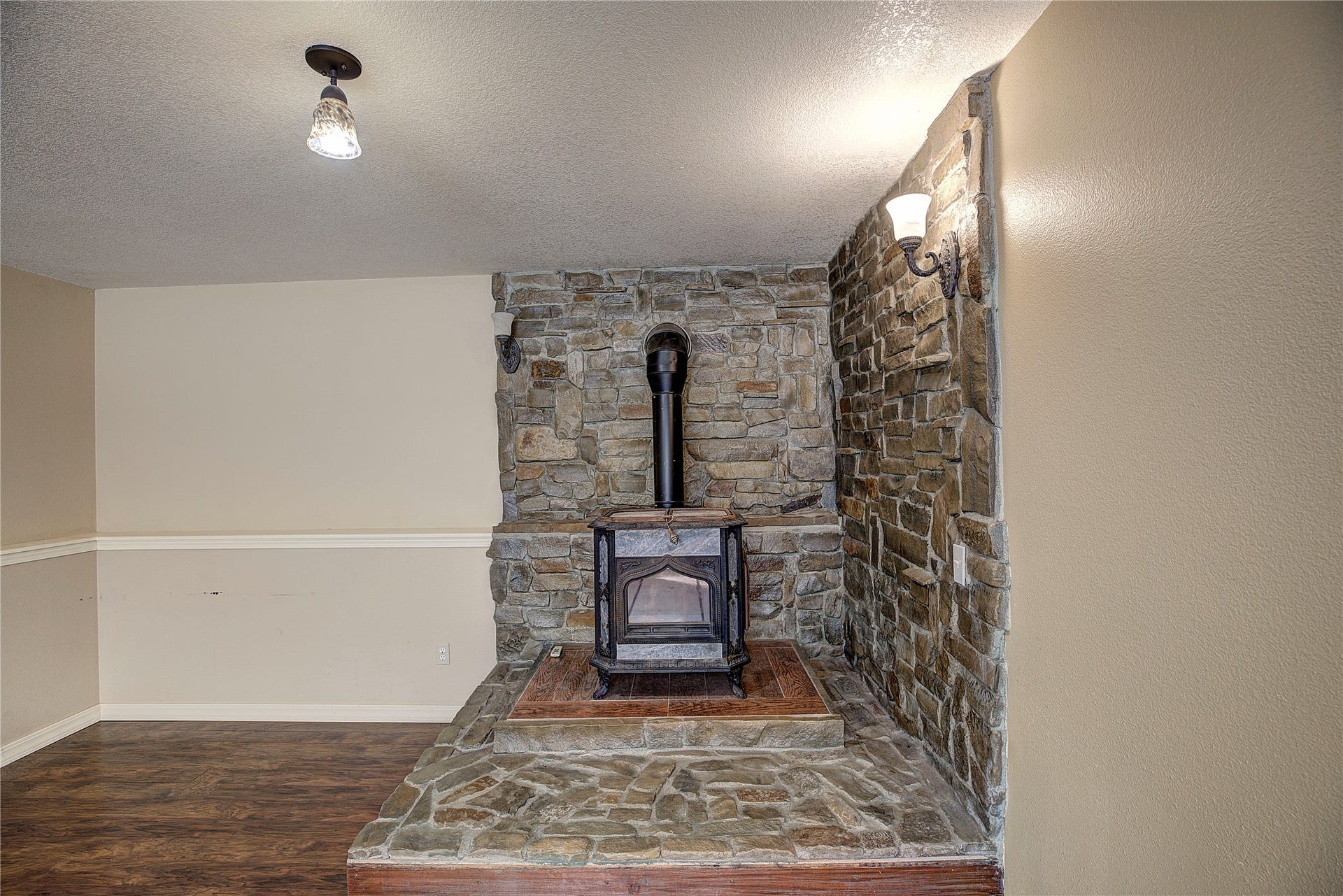 398 Deer Creek Road, Lakeside, MT 59922