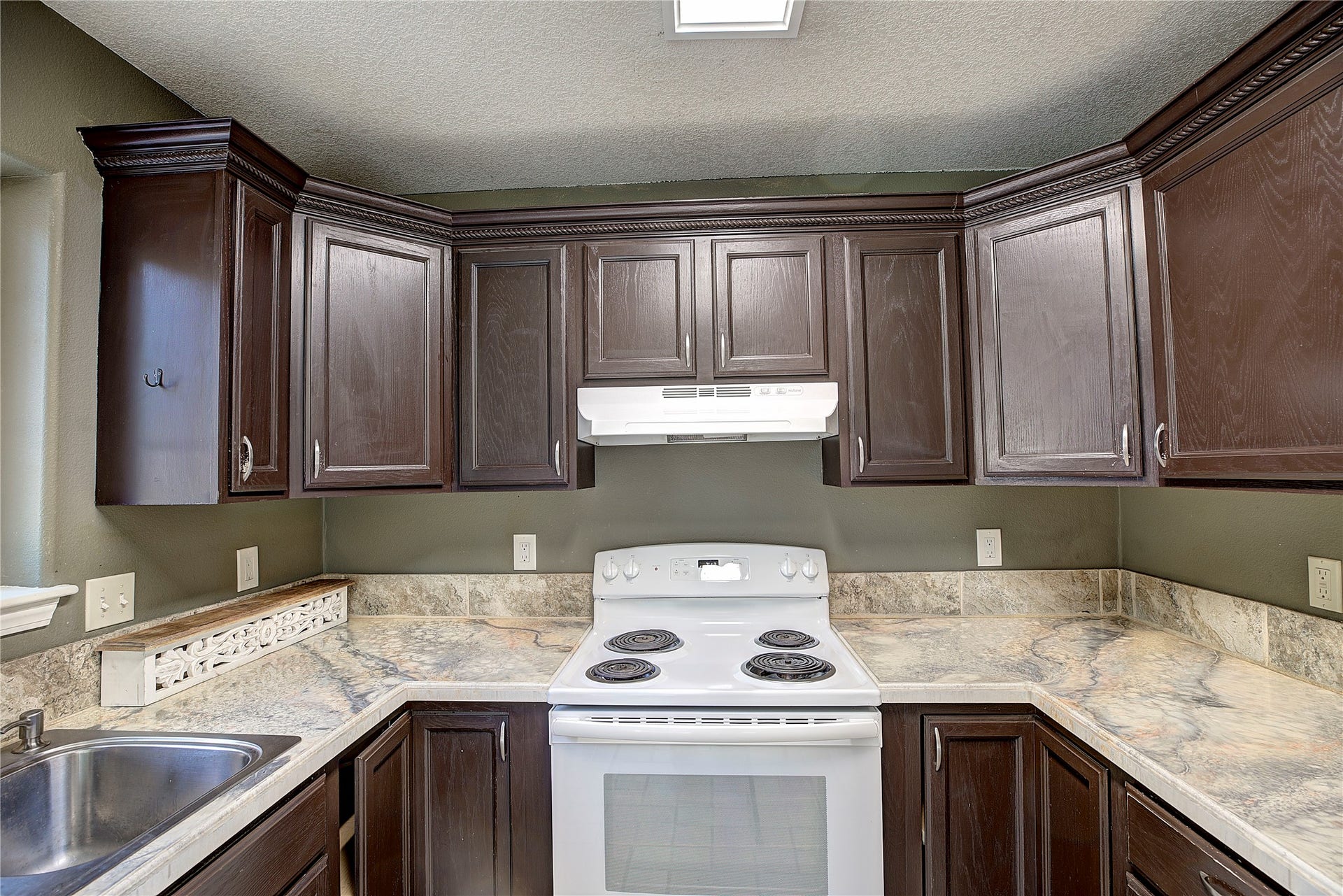 398 Deer Creek Road, Lakeside, MT 59922