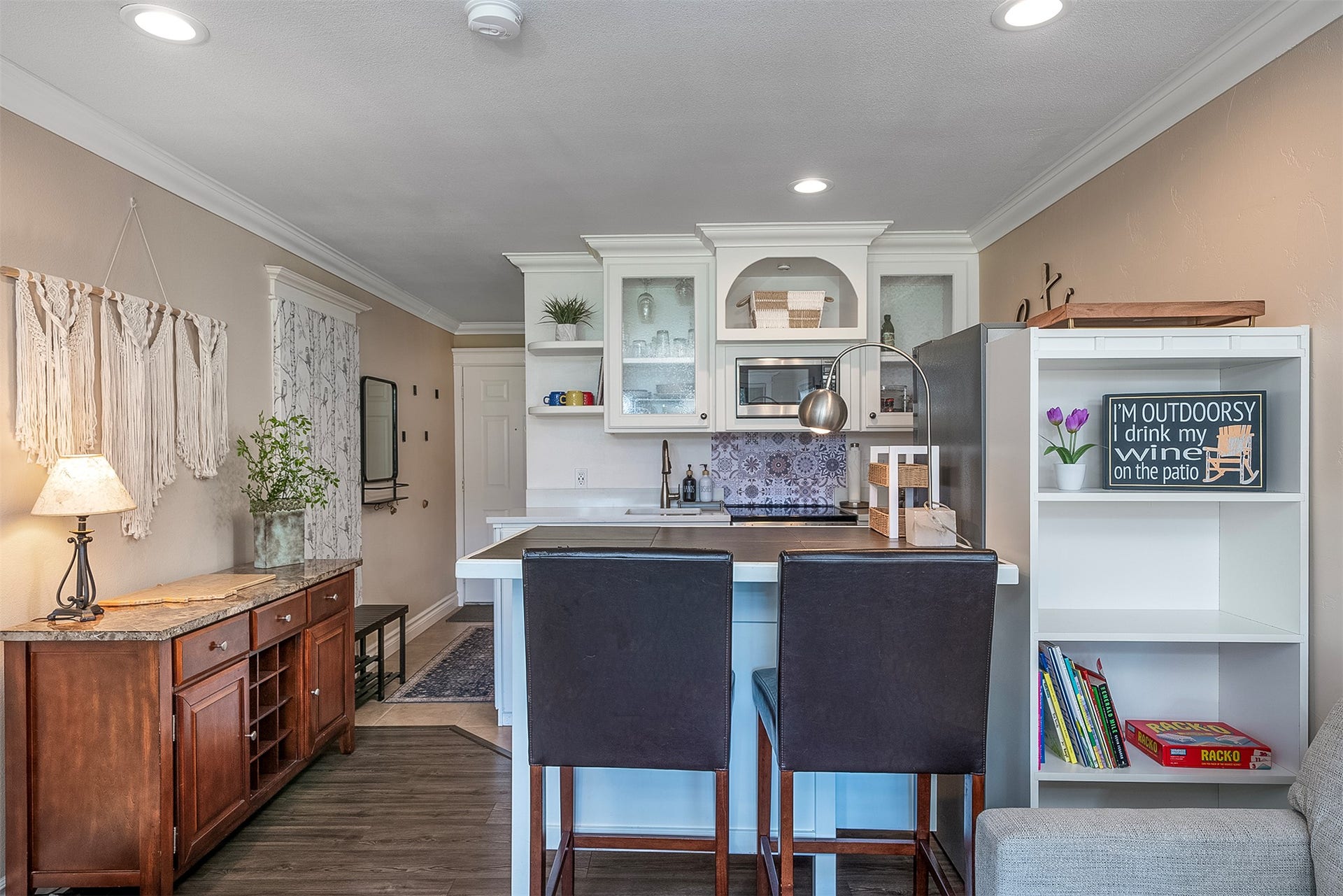 180 Vista Lane, #152, Bigfork, MT 59911 Condo has a full kitchen with plenty of storage space