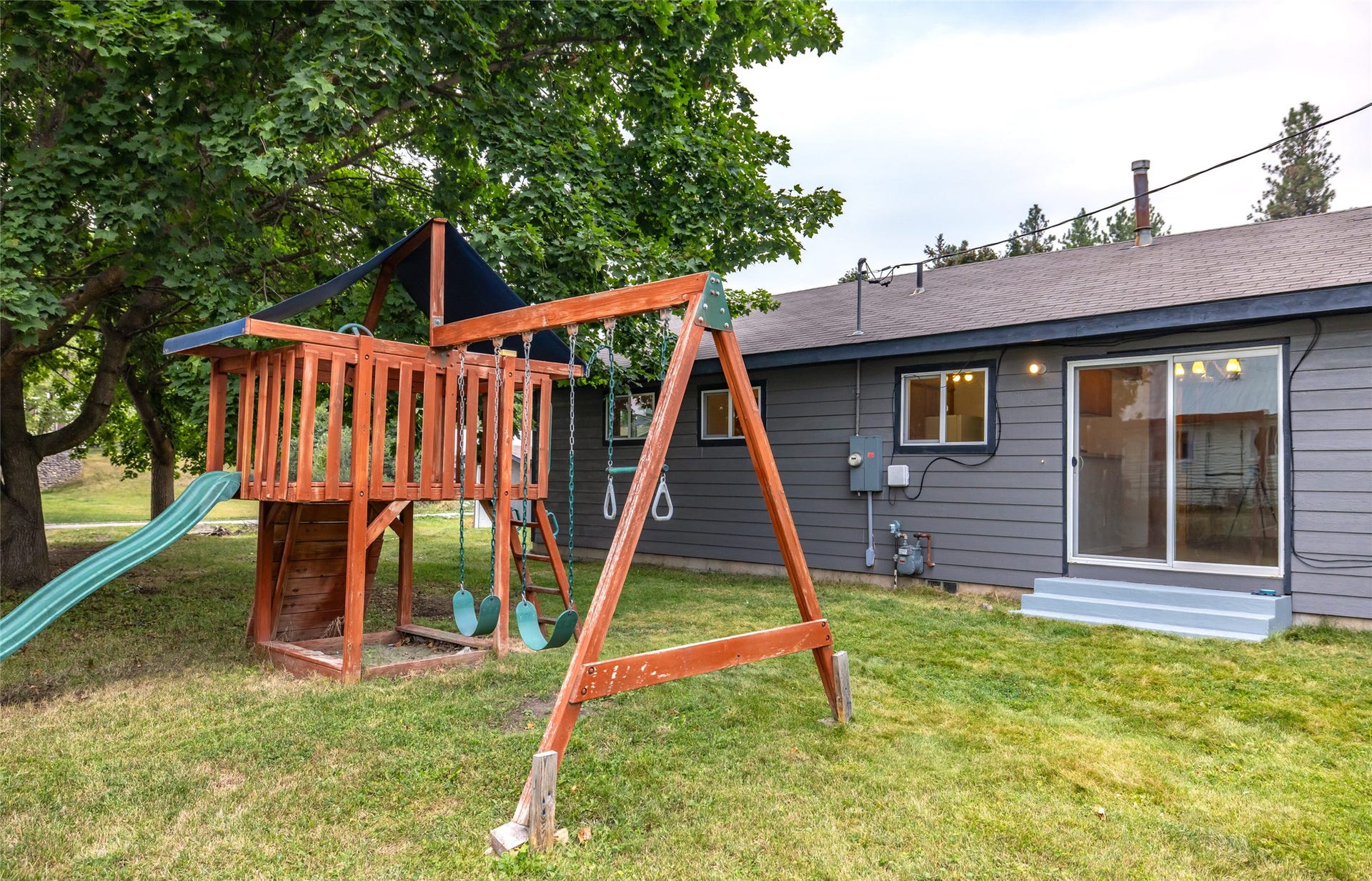 1134 3rd Avenue W, Columbia Falls, MT 59912