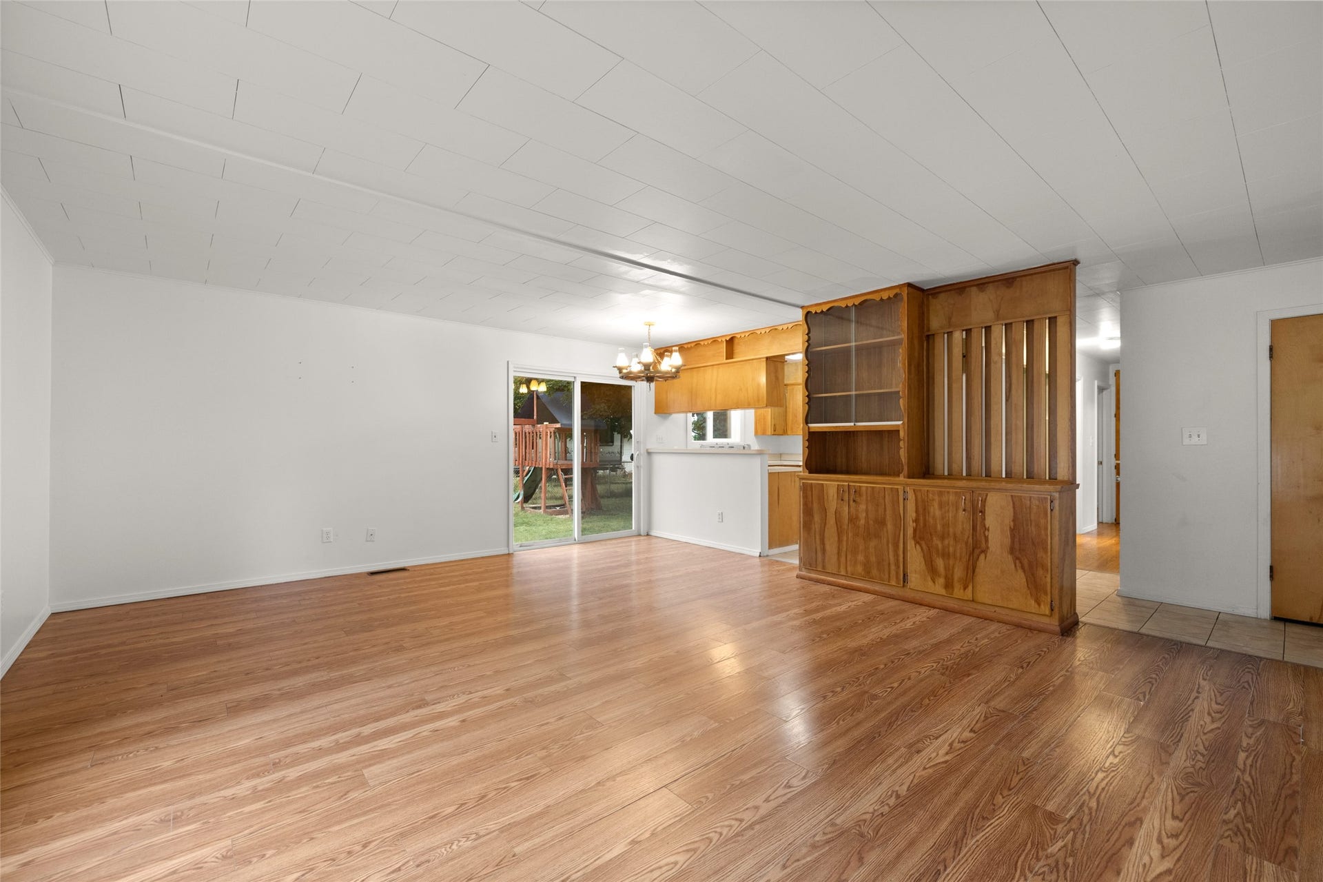 1134 3rd Avenue W, Columbia Falls, MT 59912