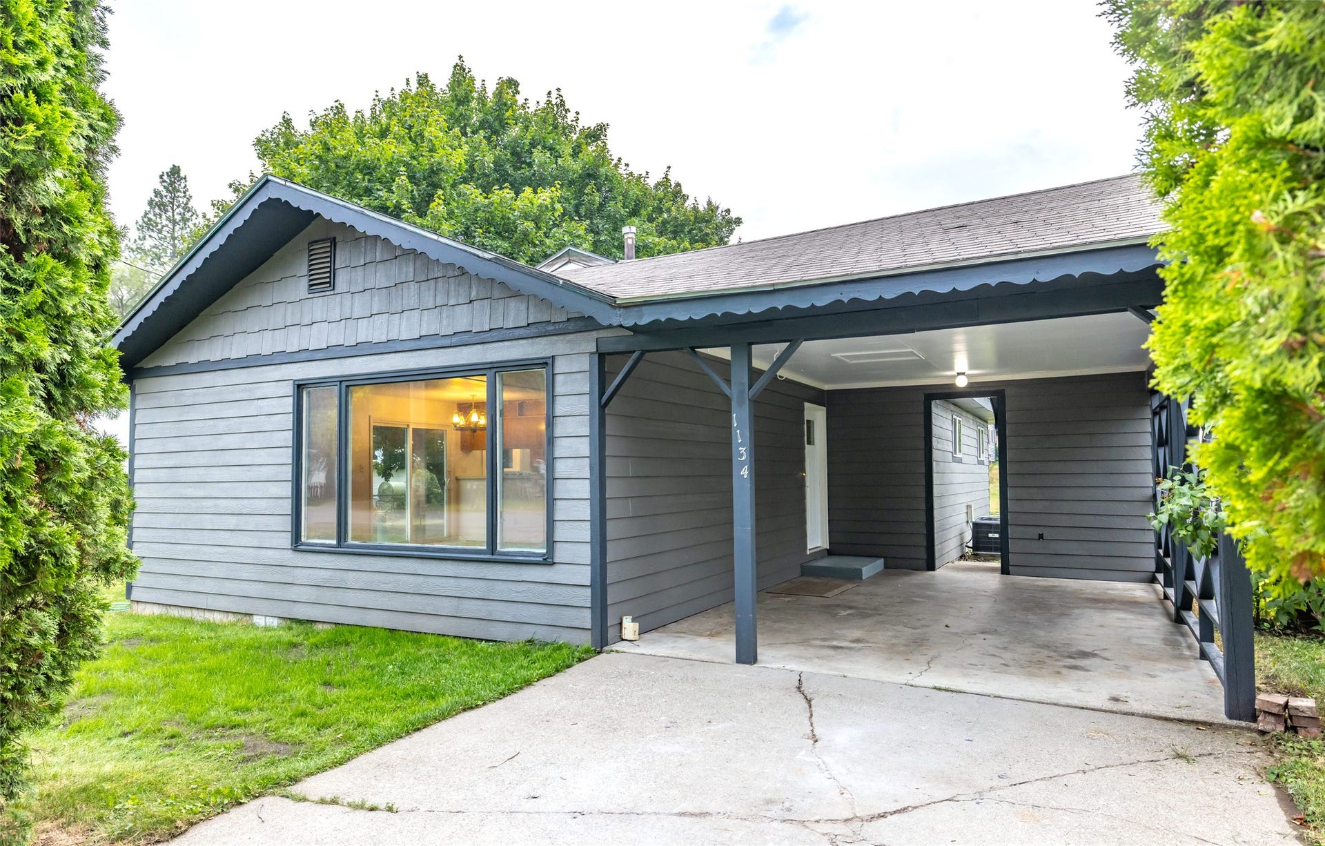 1134 3rd Avenue W, Columbia Falls, MT 59912